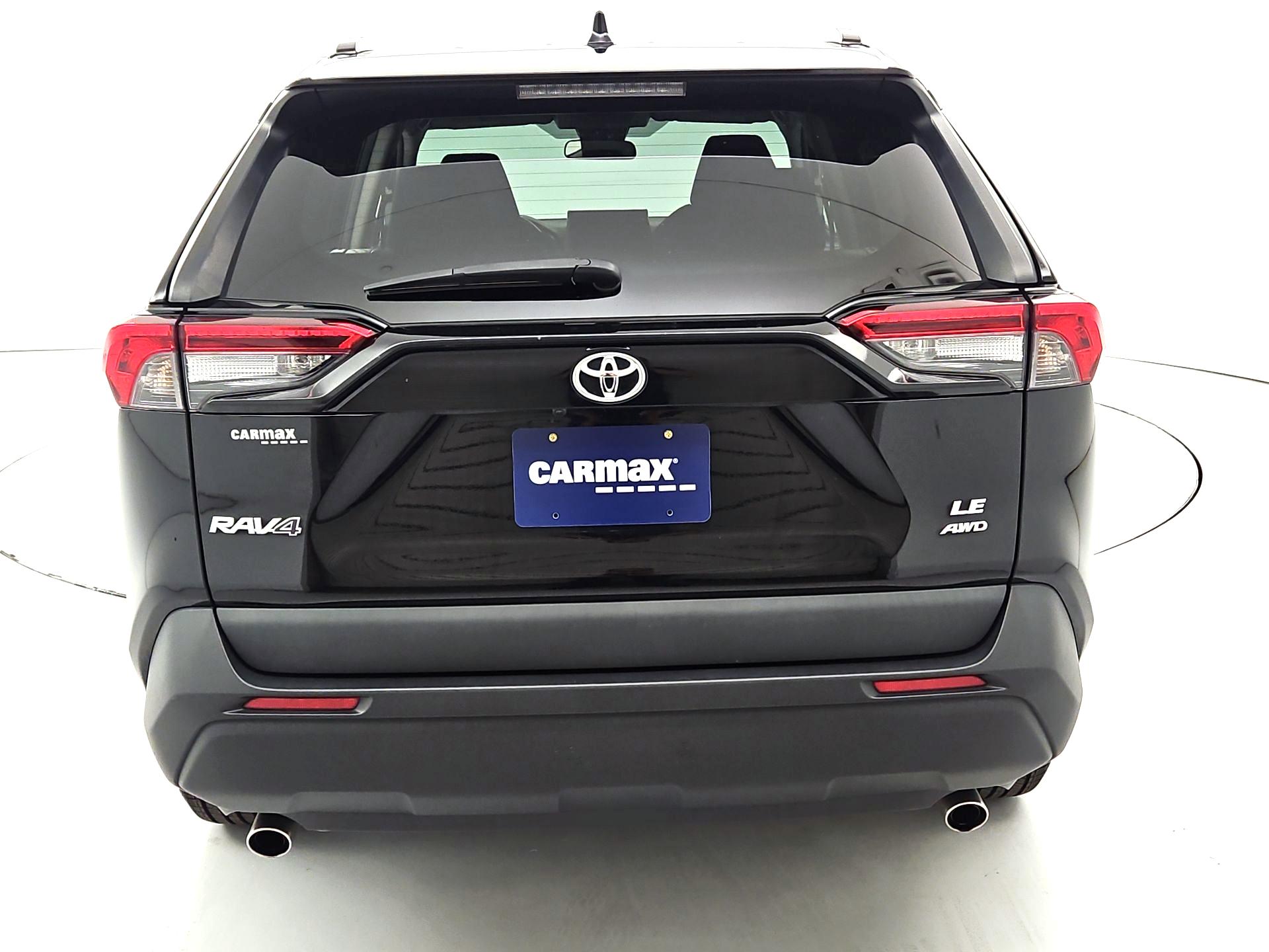 Thumbnail: 2021 Toyota RAV4 - 6