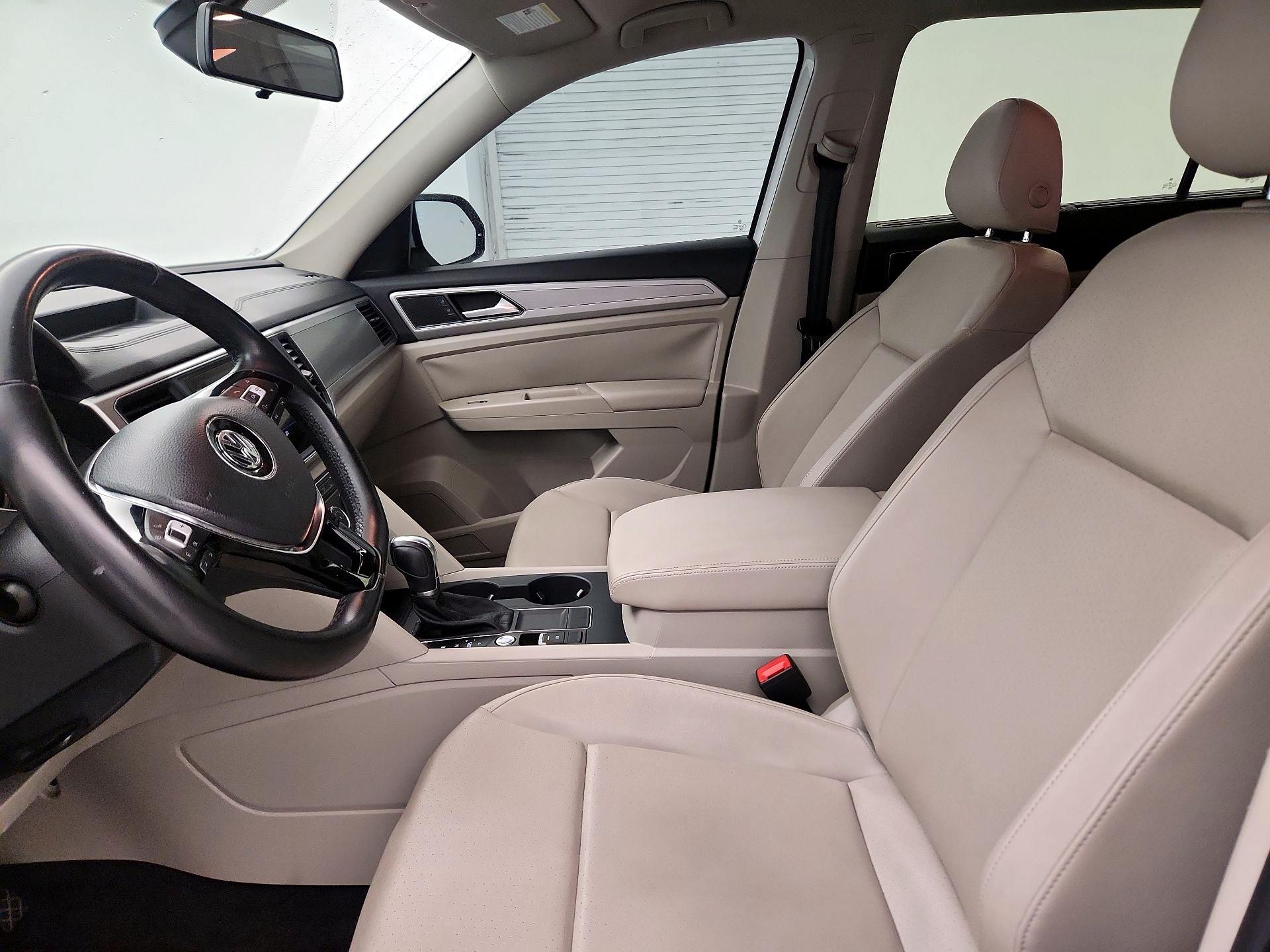 Thumbnail: 2018 Volkswagen Atlas - 11