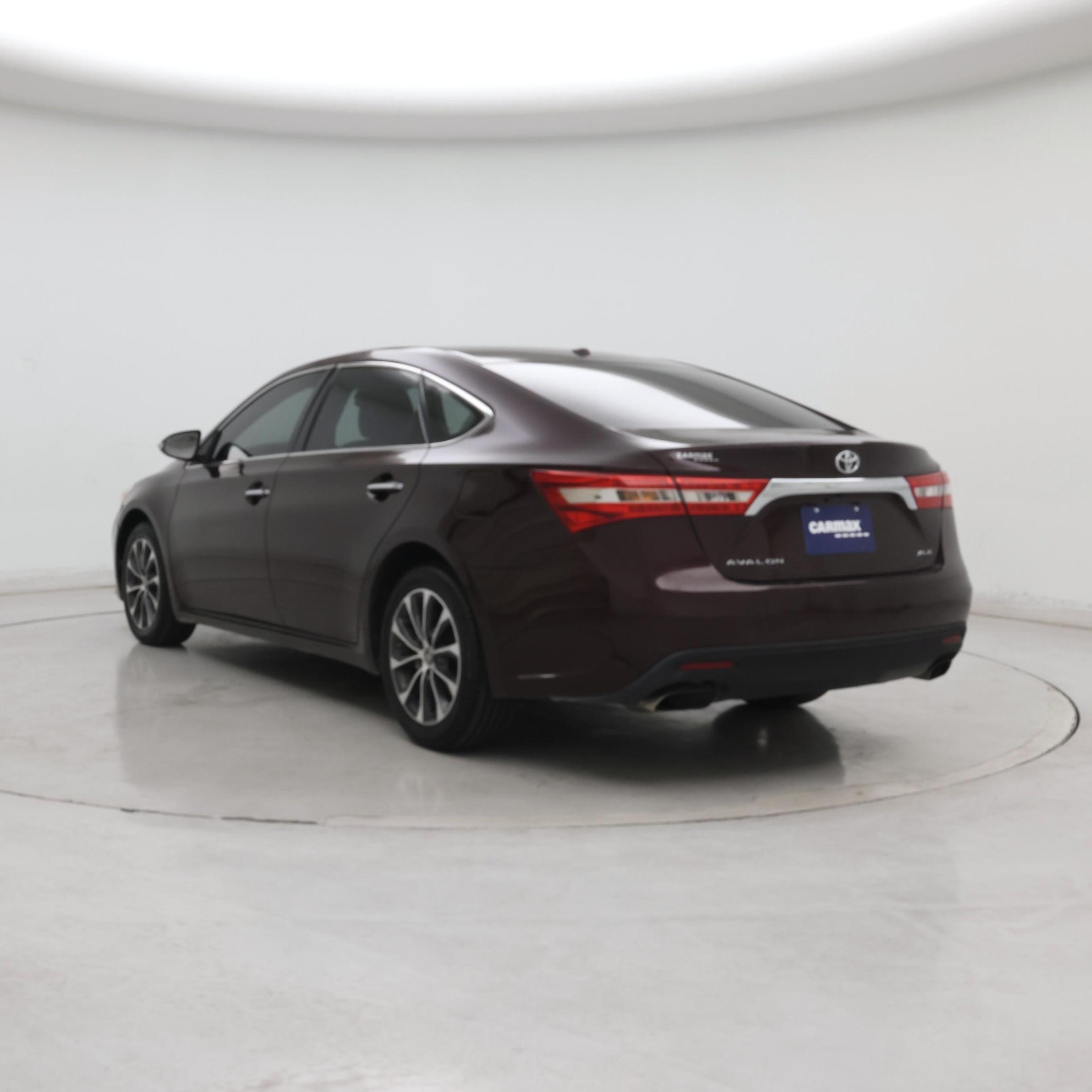 Thumbnail: 2017 Toyota Avalon - 2