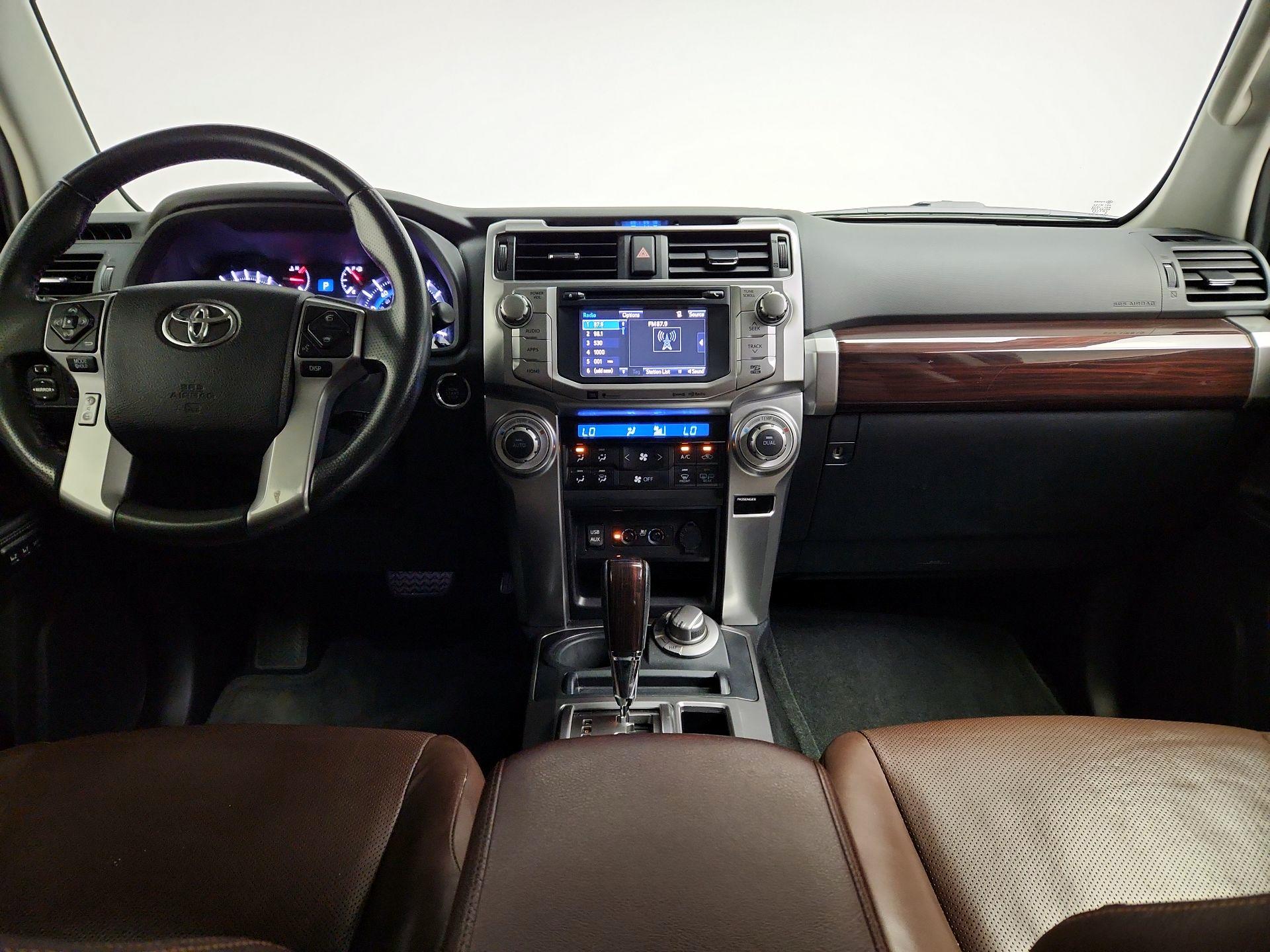 Thumbnail: 2016 Toyota 4Runner - 9