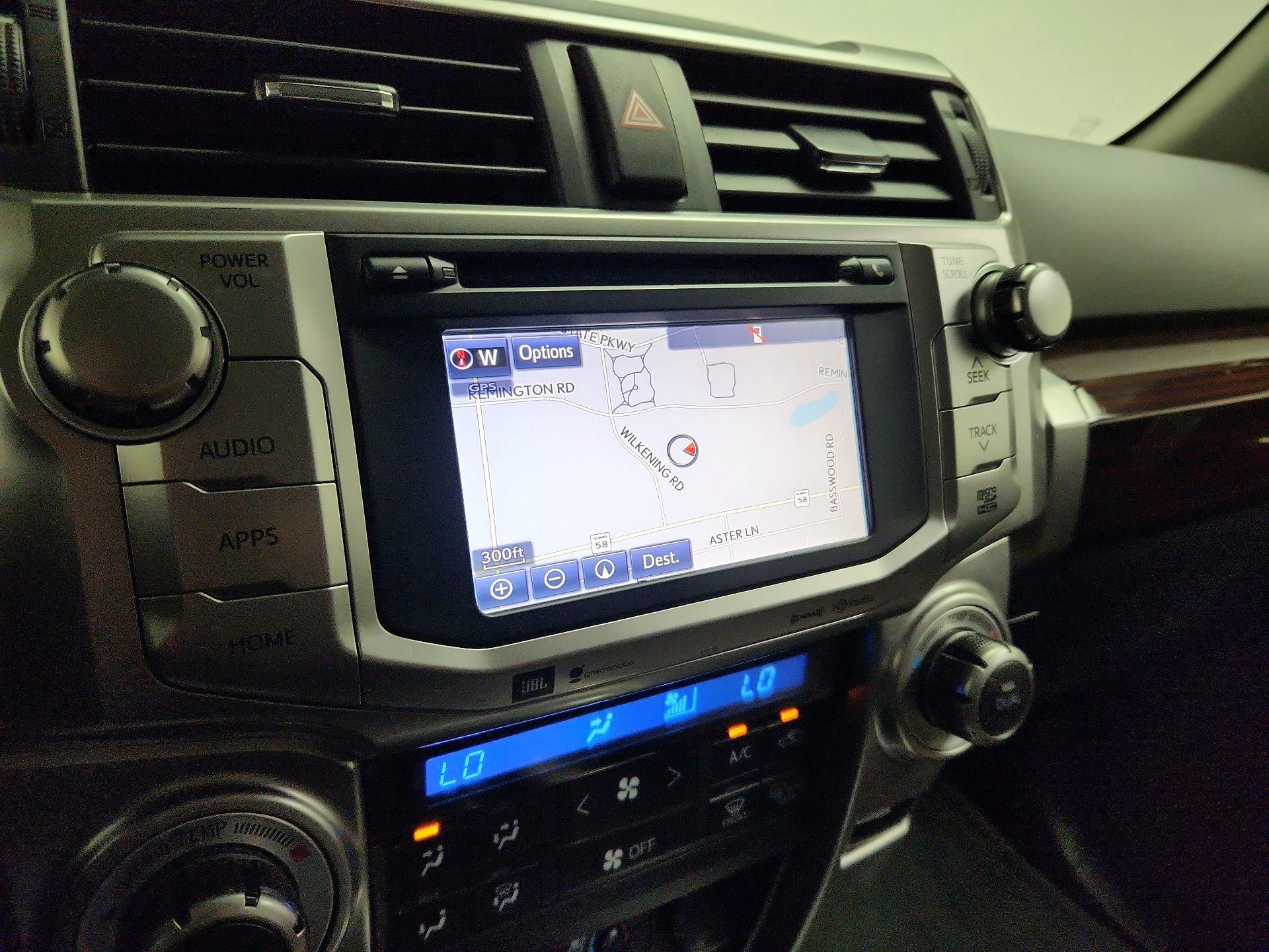Thumbnail: 2016 Toyota 4Runner - 14