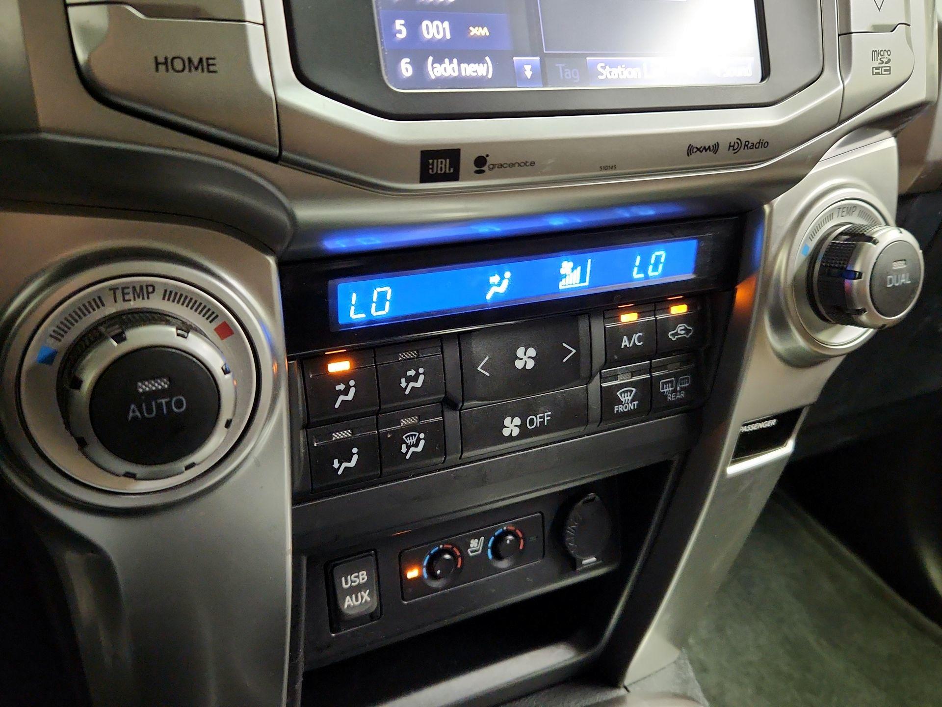 Thumbnail: 2016 Toyota 4Runner - 17