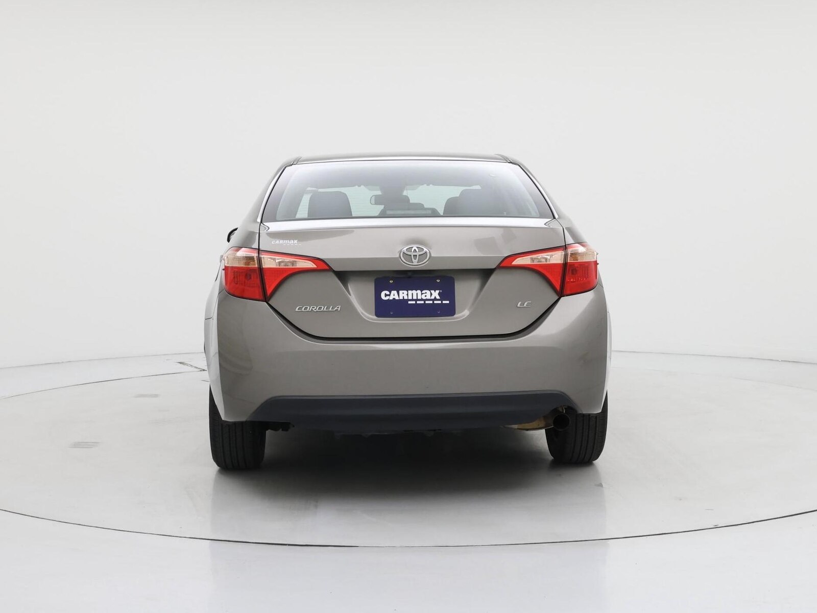 2018 Toyota Corolla LE - Photo 7