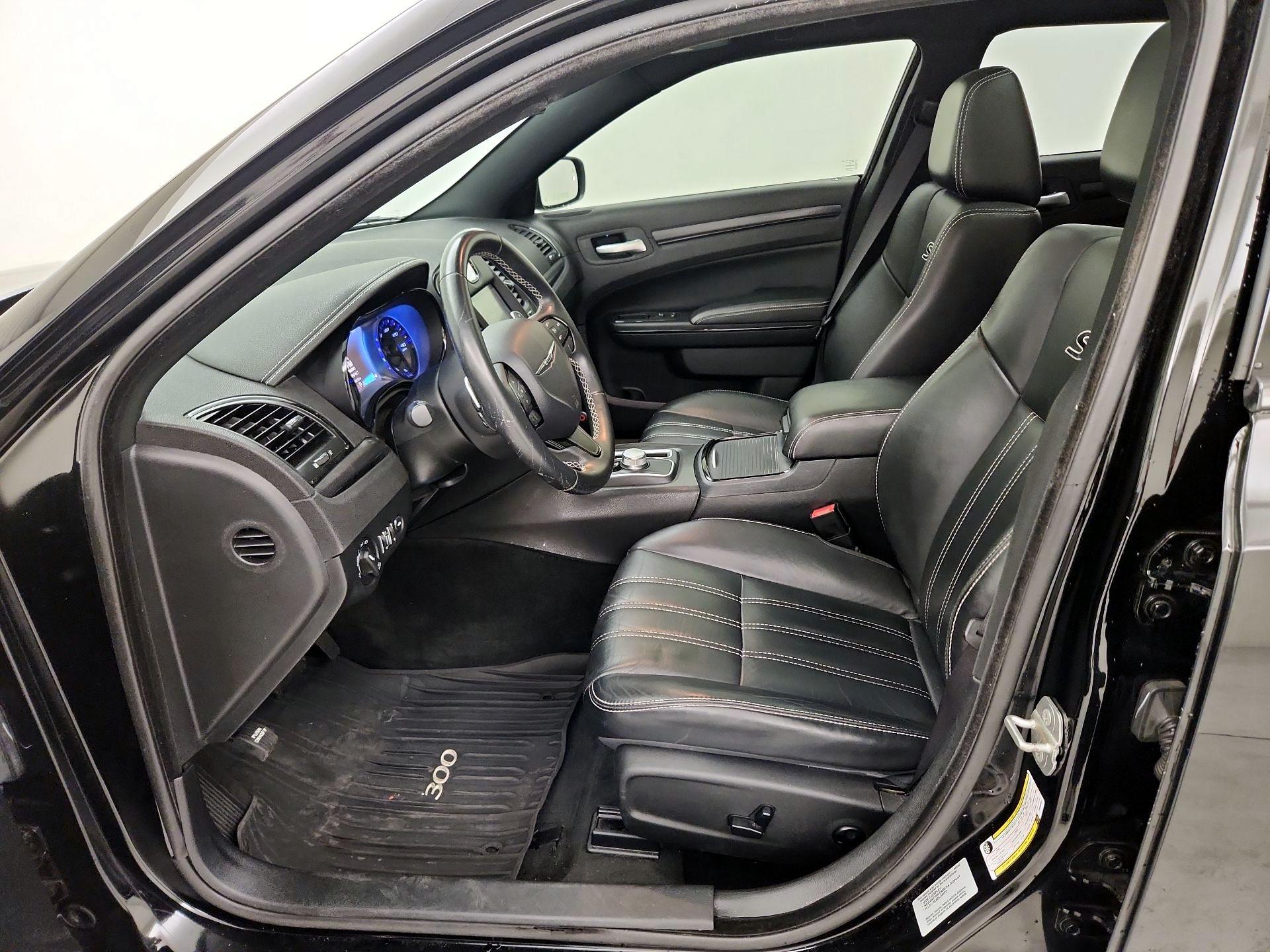 Thumbnail: 2015 Chrysler 300 - 11