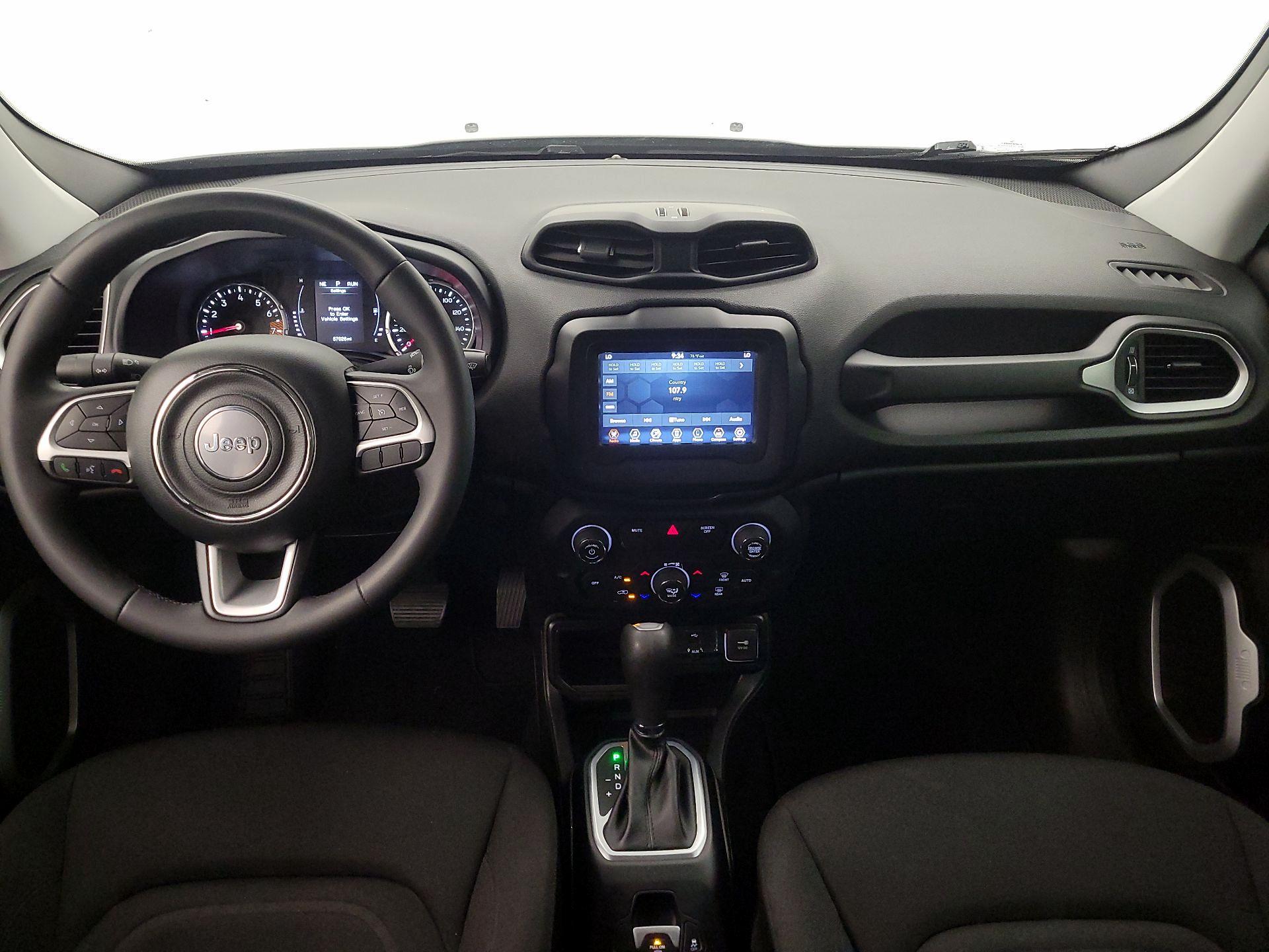 Thumbnail: 2020 Jeep Renegade - 9