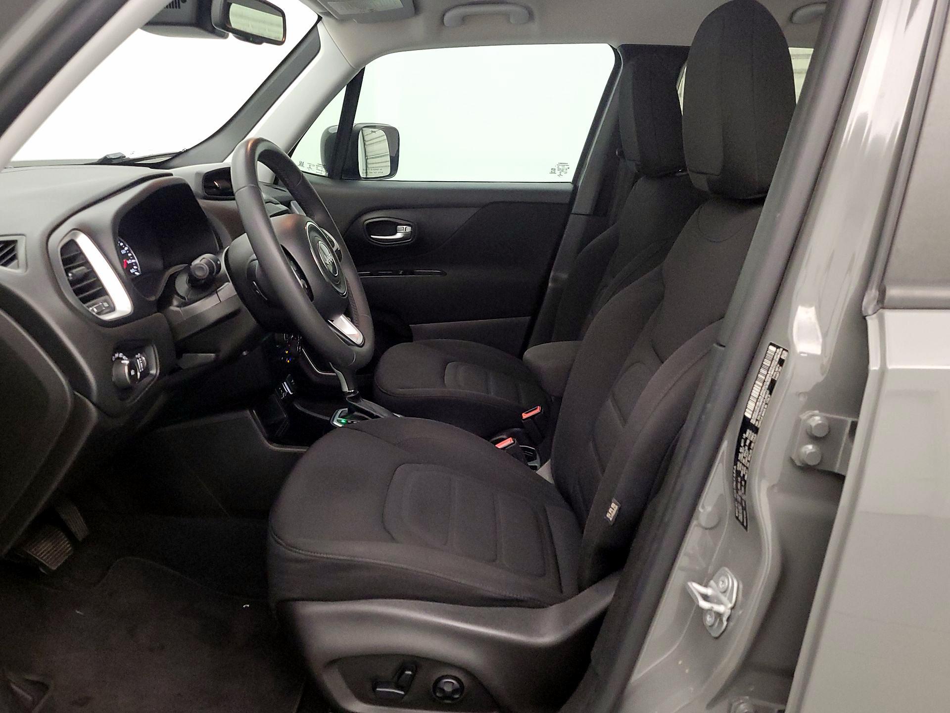 Thumbnail: 2020 Jeep Renegade - 11