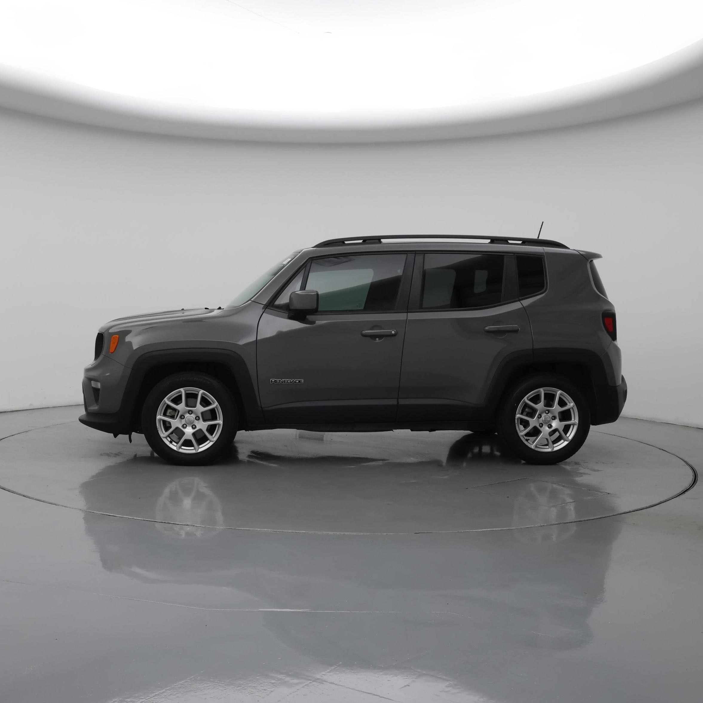 Thumbnail: 2020 Jeep Renegade - 3