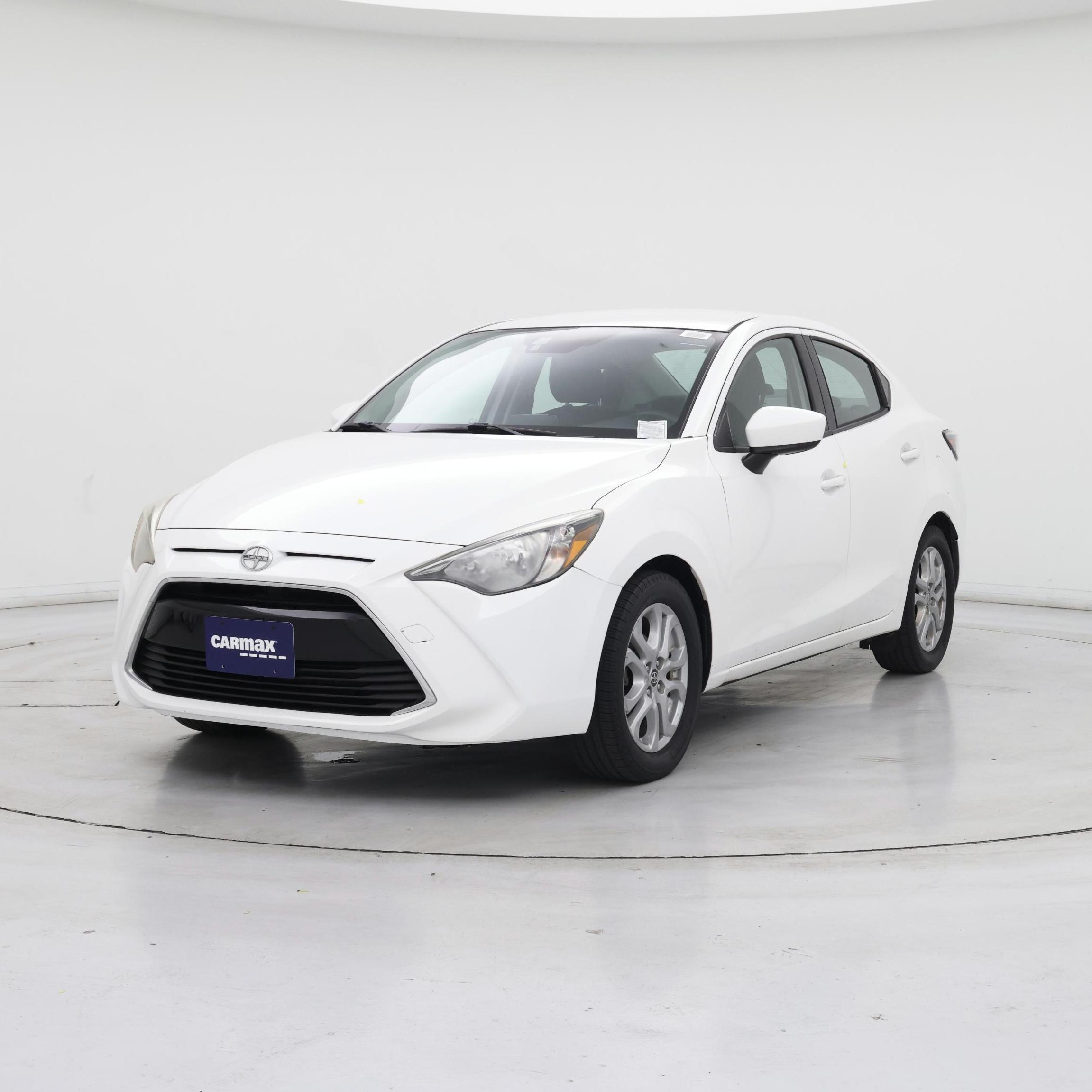 Thumbnail: 2016 Scion iA - 4