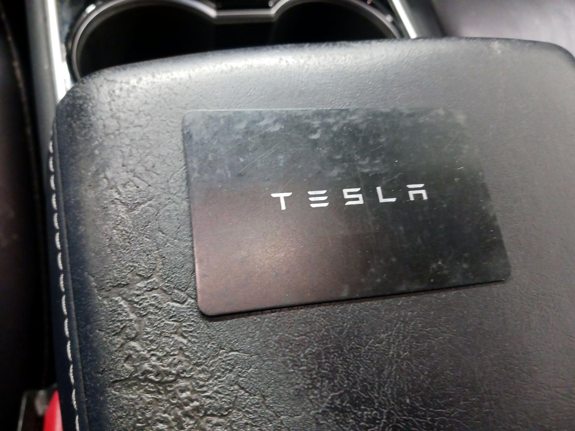 Thumbnail: 2020 Tesla Model 3 - 17