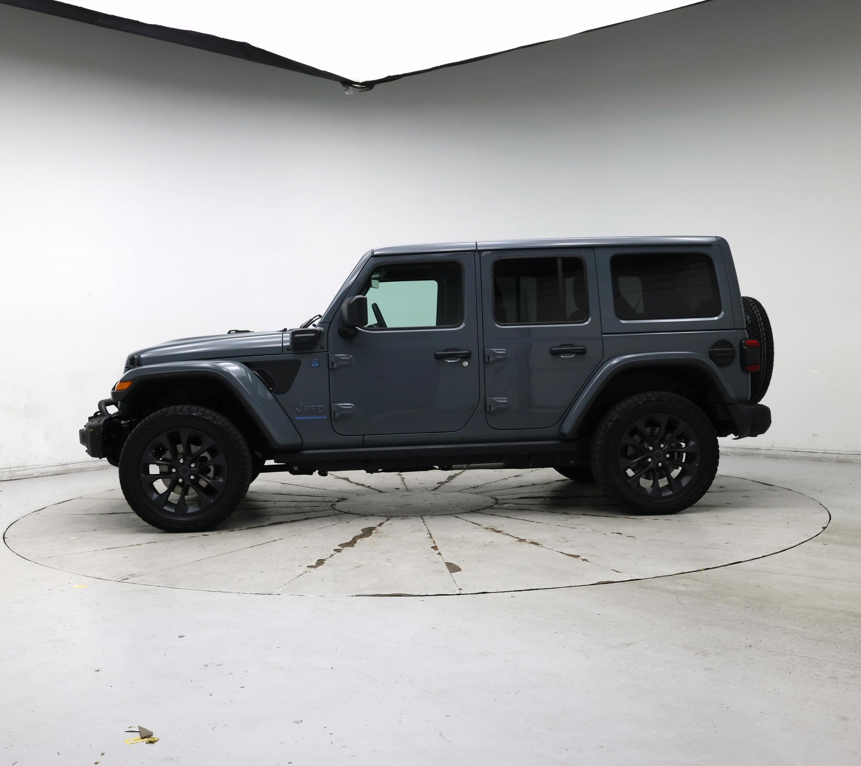 Thumbnail: 2025 Jeep Wrangler - 3
