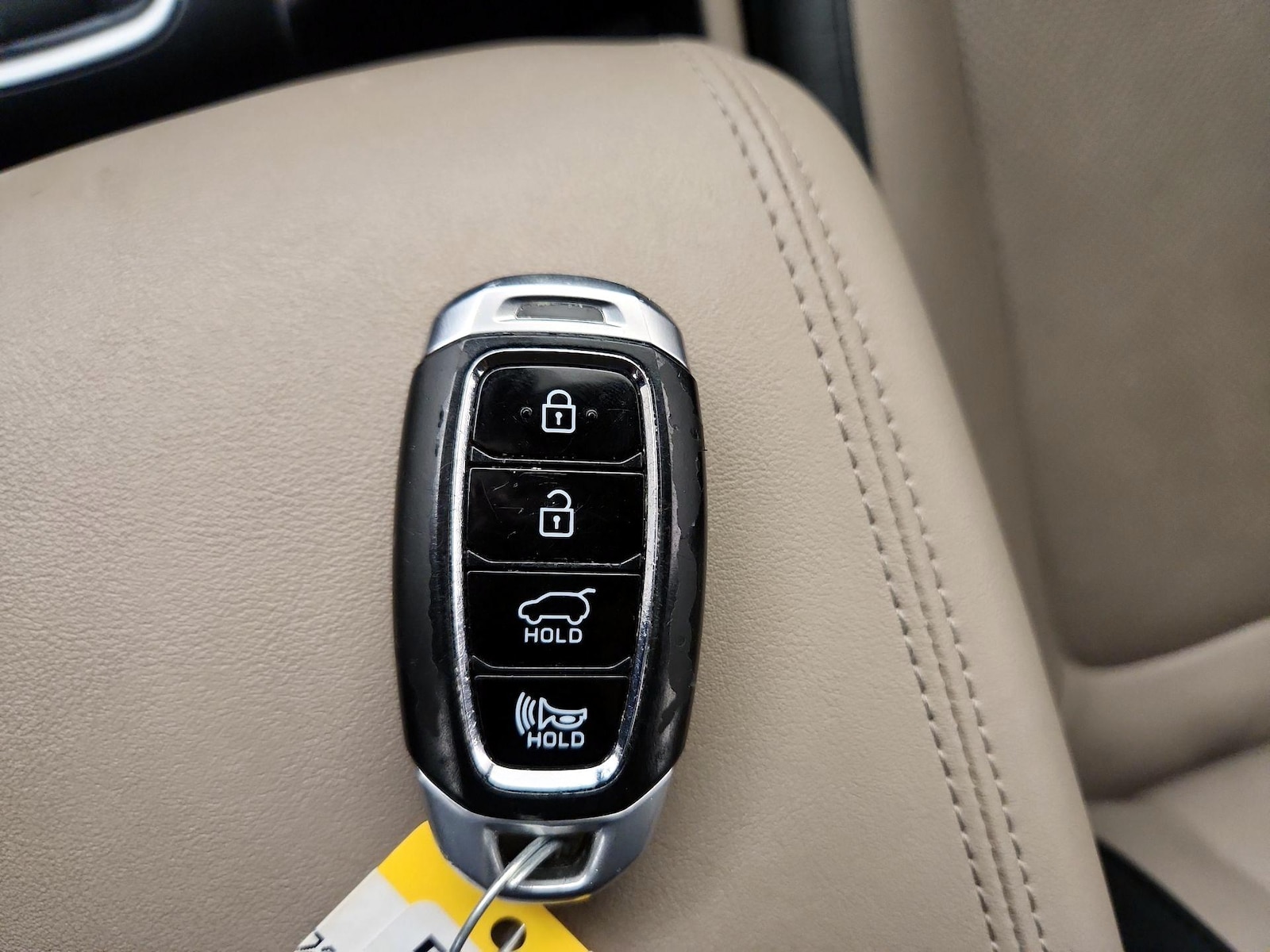 2020 Hyundai Santa Fe SEL - Photo 22
