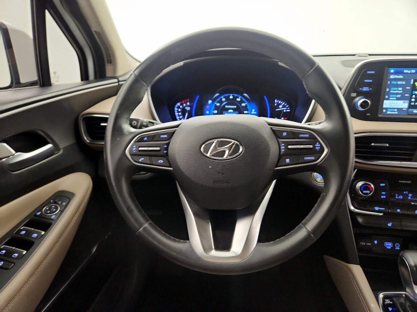 2020 Hyundai Santa Fe SEL - Photo 9