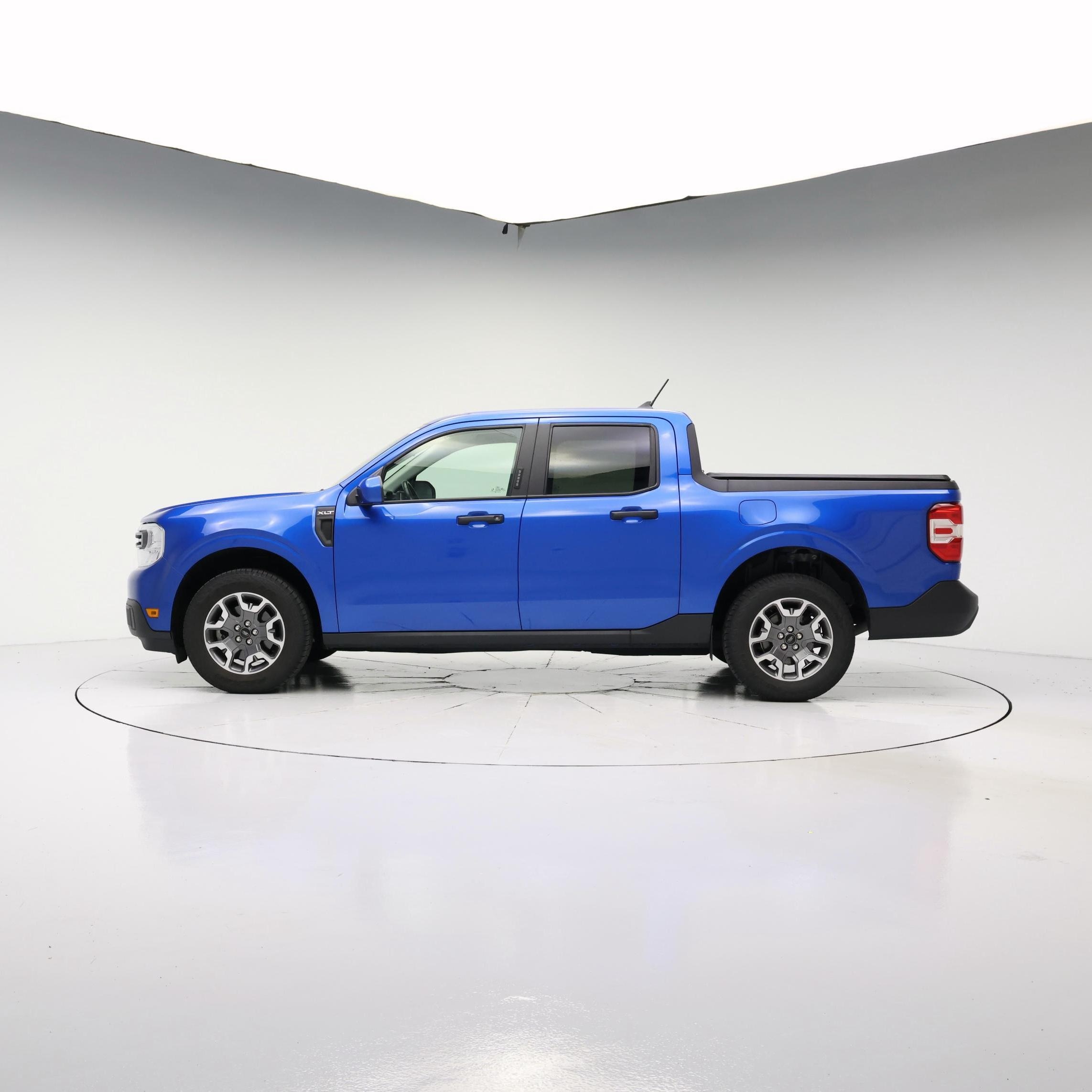 Thumbnail: 2022 Ford Maverick - 7