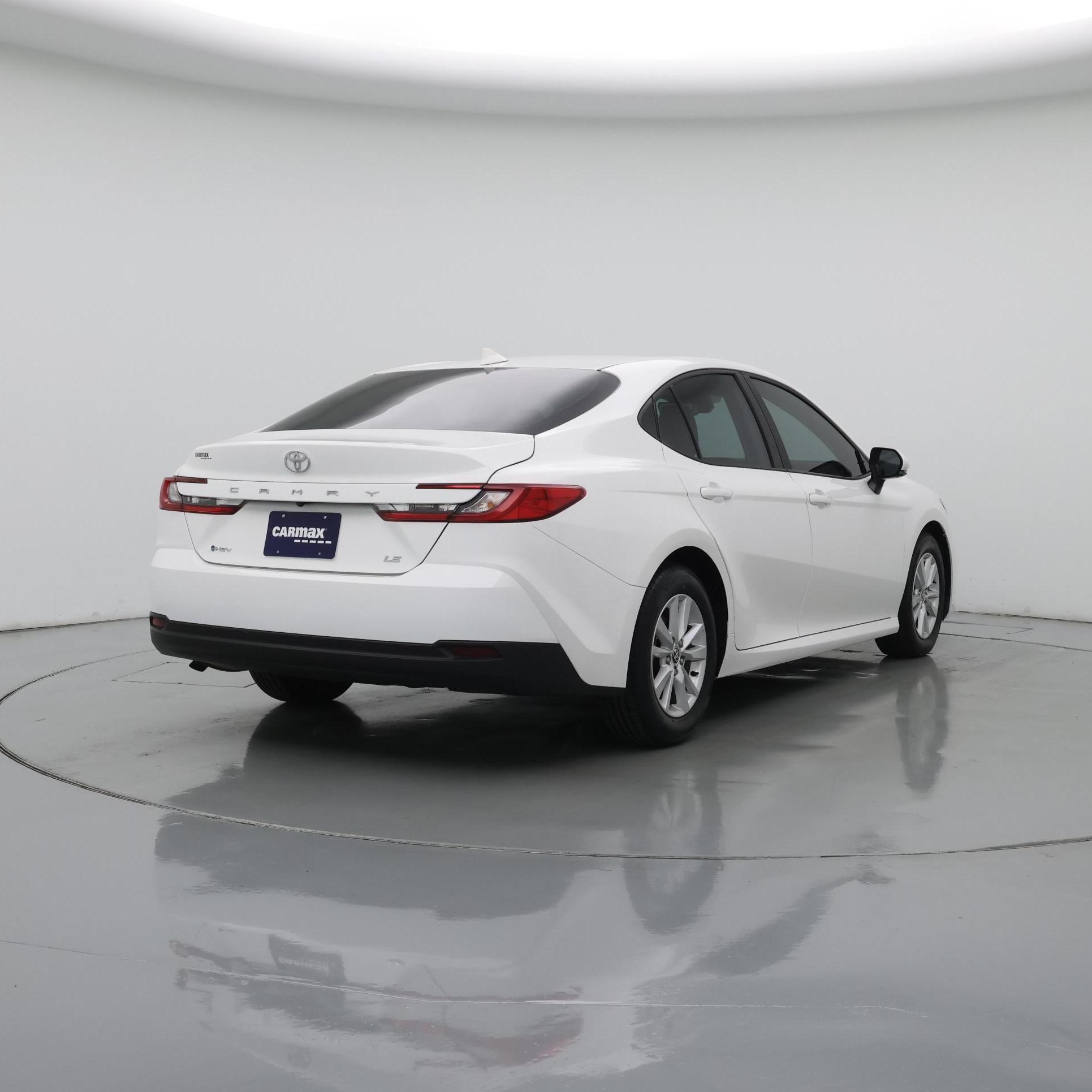 Thumbnail: 2025 Toyota Camry - 8