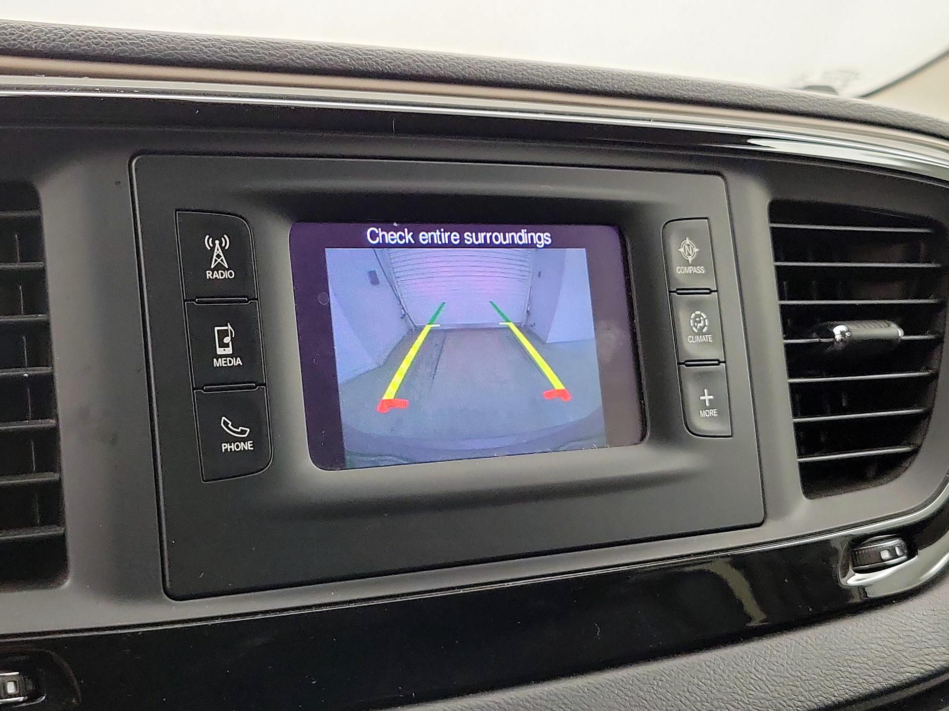 Thumbnail: 2017 Chrysler Pacifica - 14