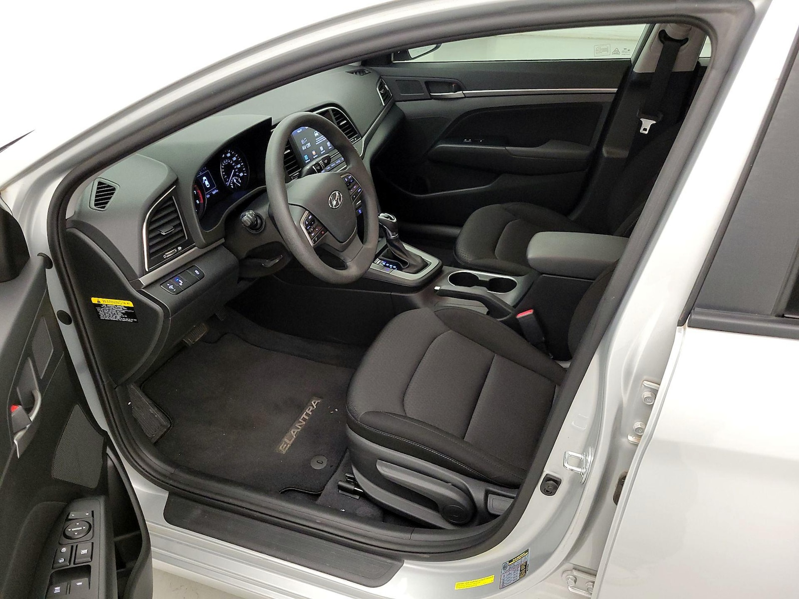 2018 Hyundai Elantra SEL - Photo 12