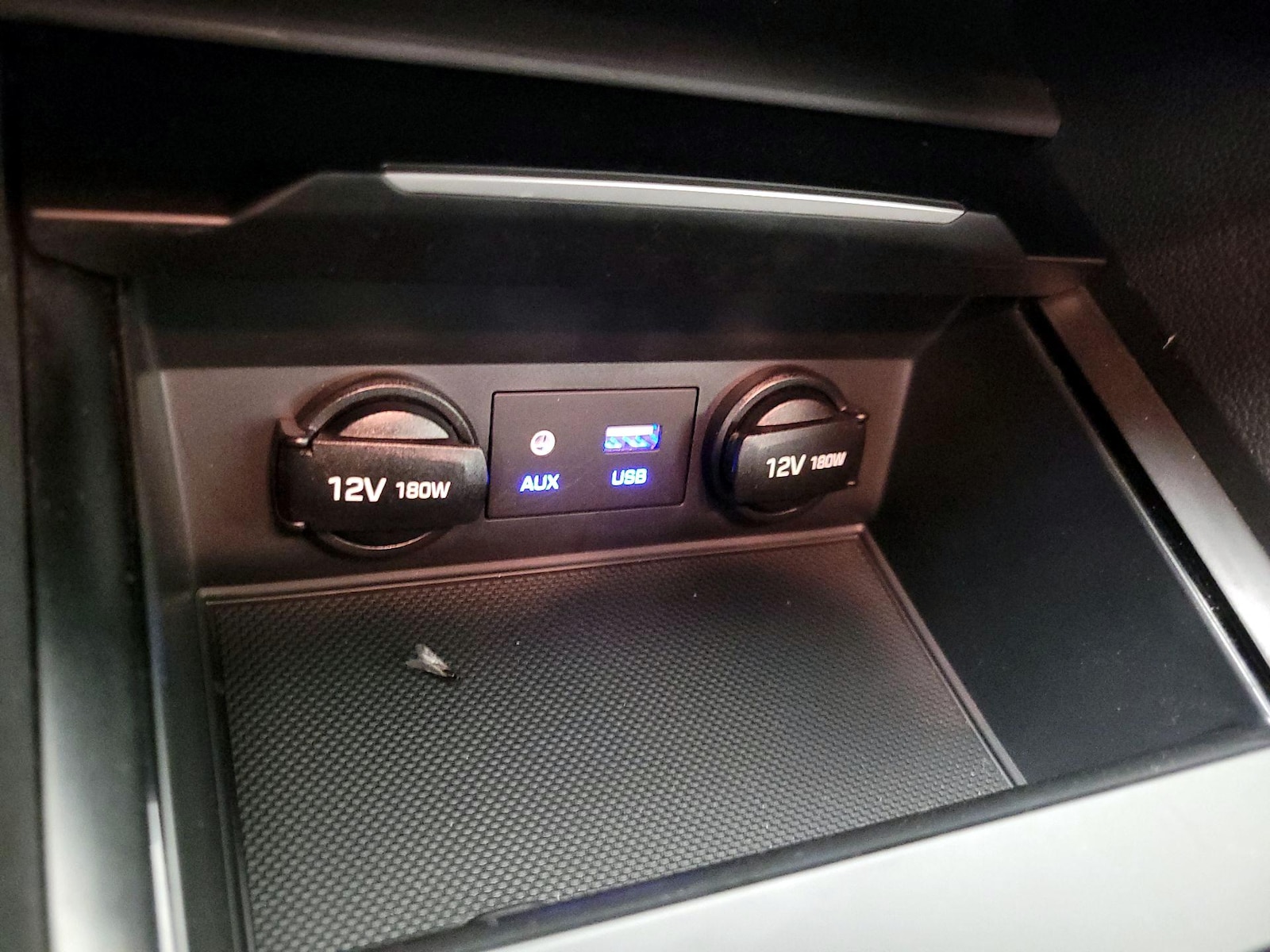 2018 Hyundai Elantra SEL - Photo 19