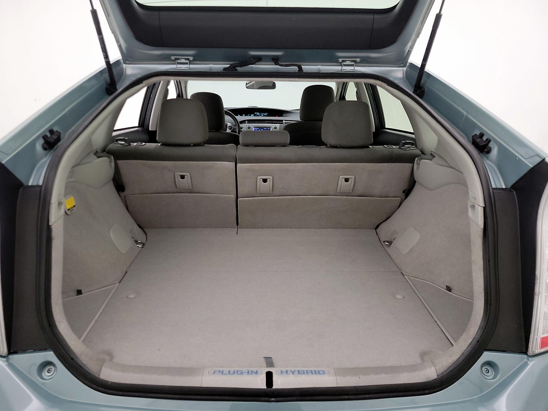 Thumbnail: 2014 Toyota Prius - 20