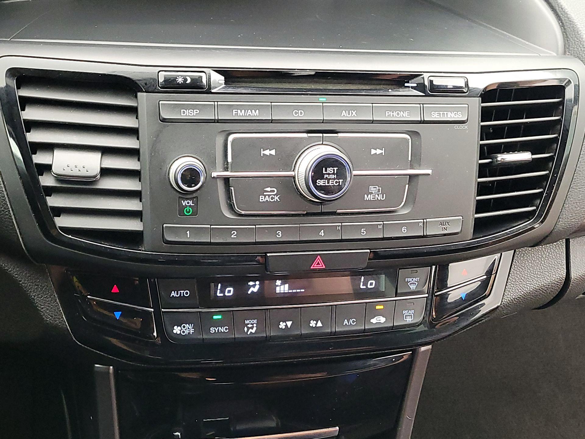 Thumbnail: 2016 Honda Accord - 16