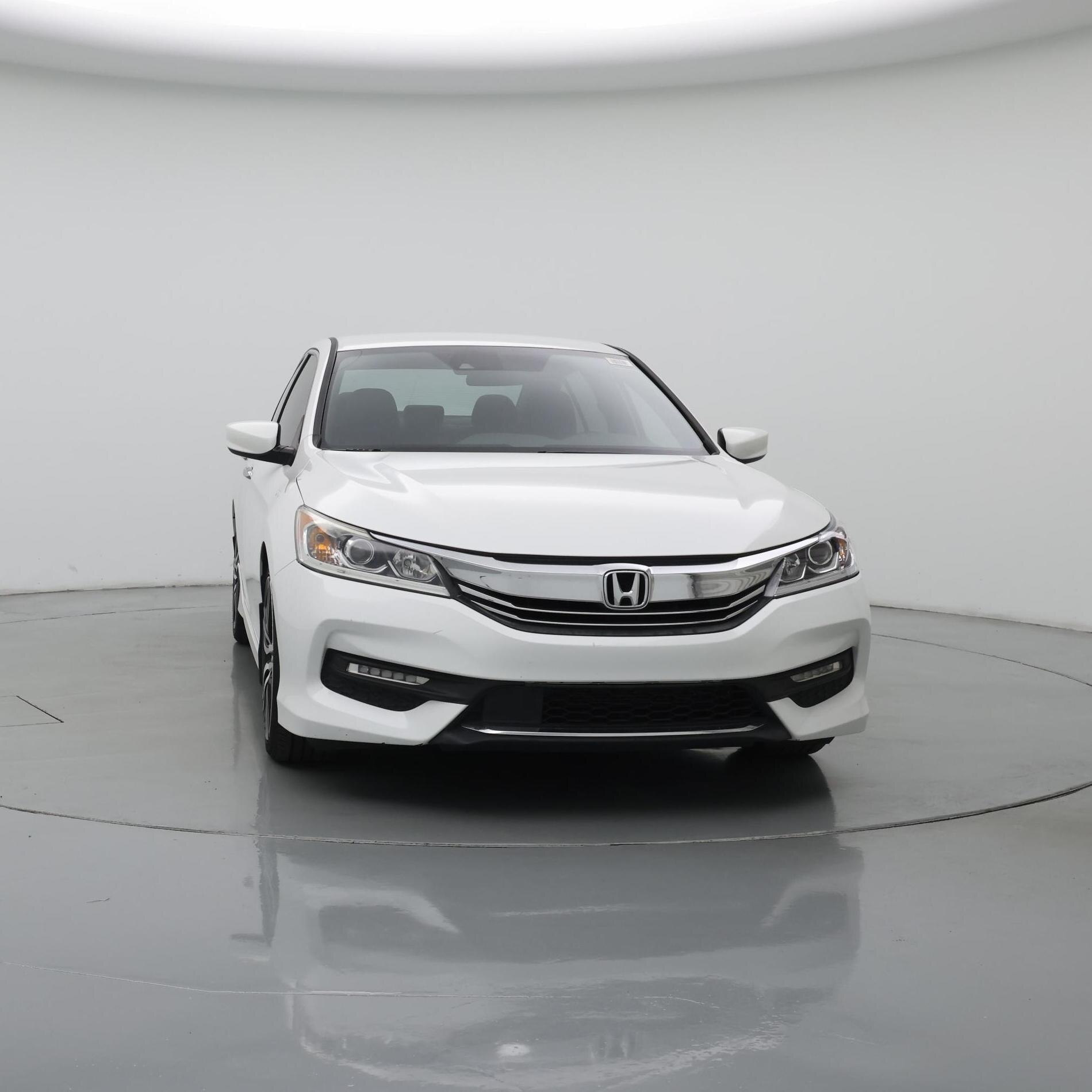 Thumbnail: 2016 Honda Accord - 5