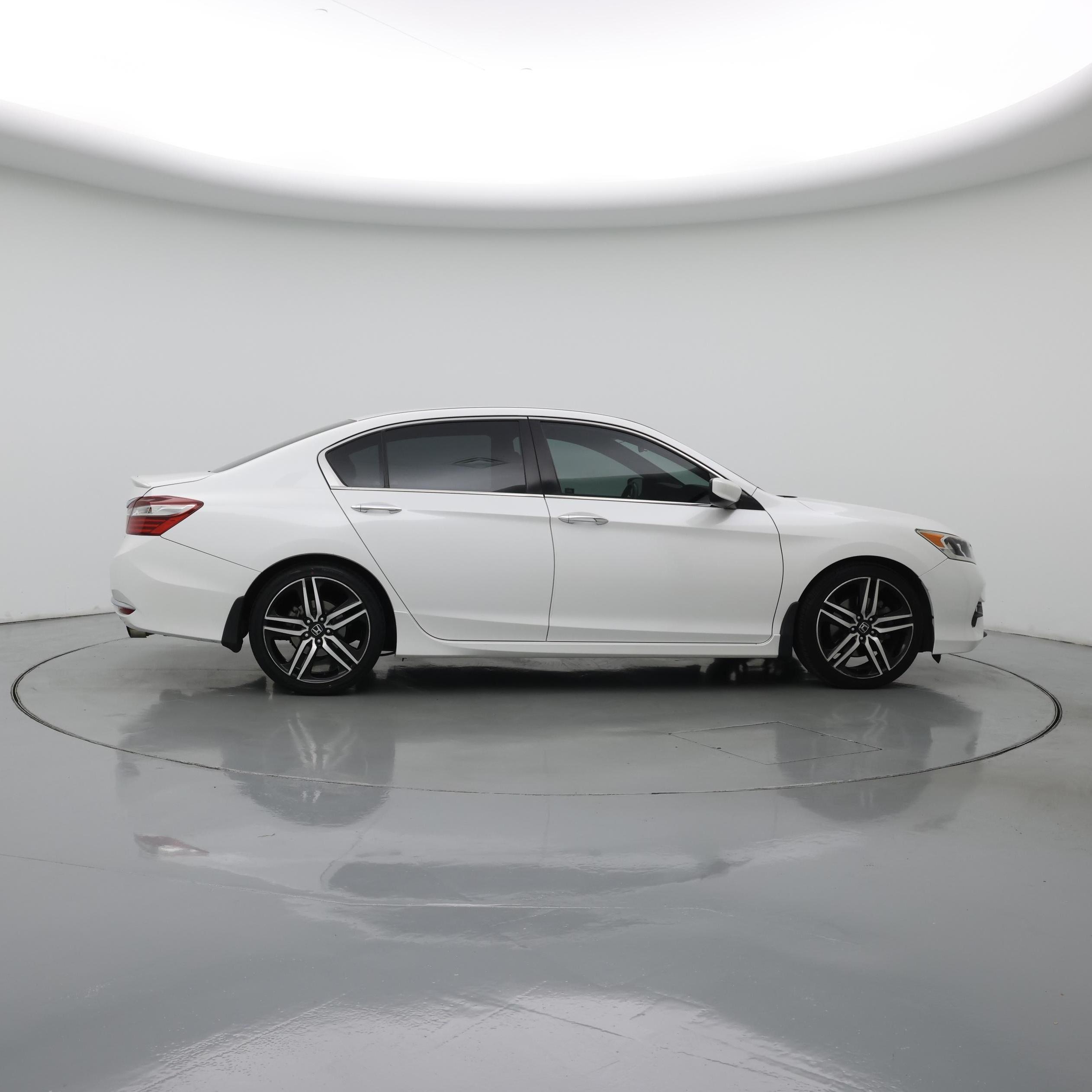 Thumbnail: 2016 Honda Accord - 7