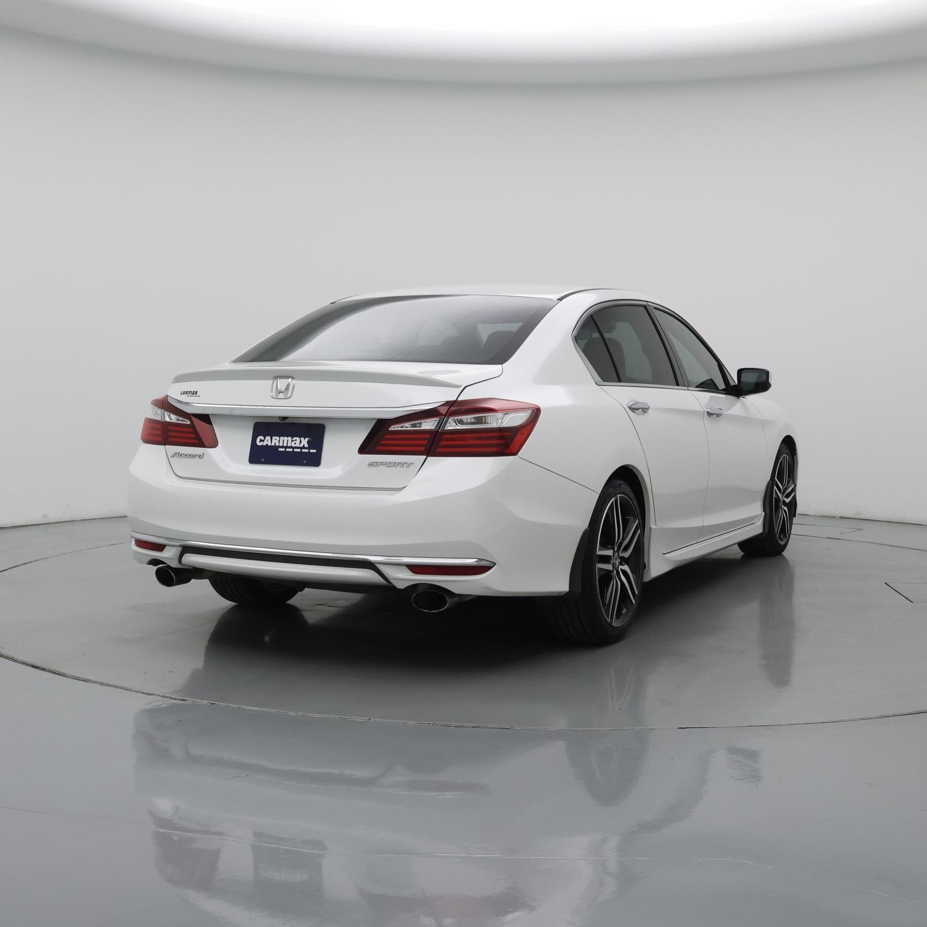 Thumbnail: 2016 Honda Accord - 8
