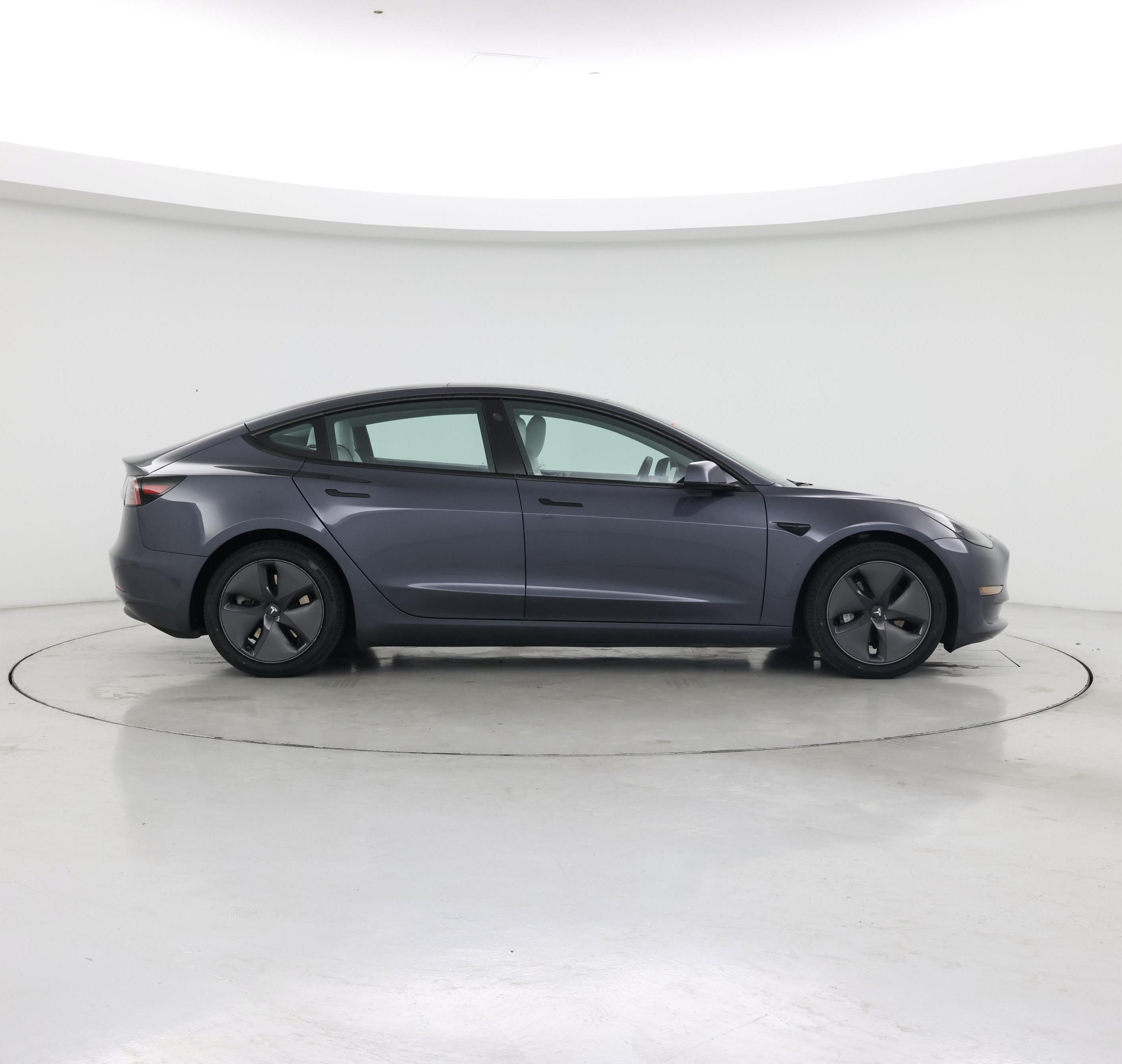 Thumbnail: 2023 Tesla Model 3 - 7