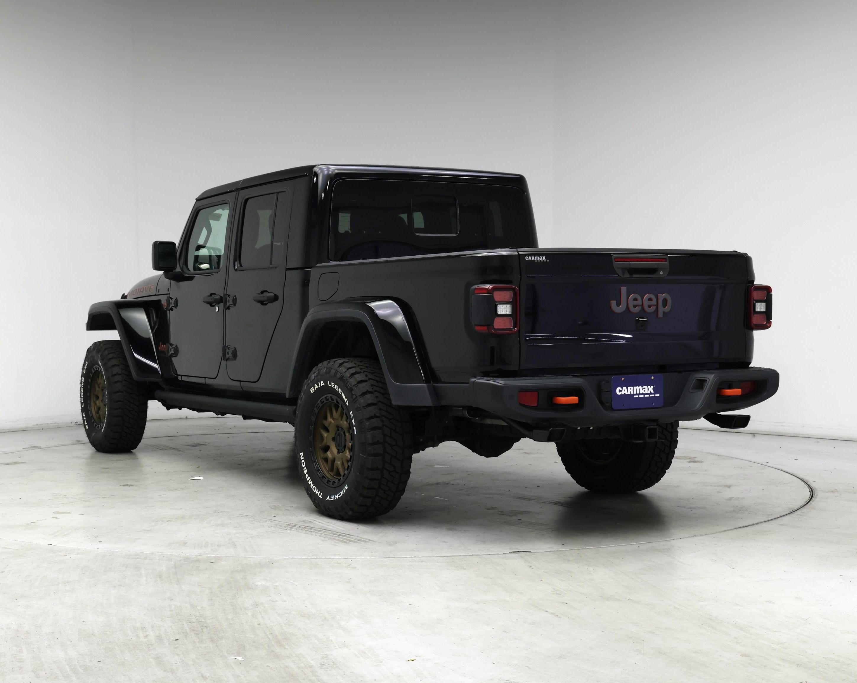 Thumbnail: 2020 Jeep Gladiator - 2