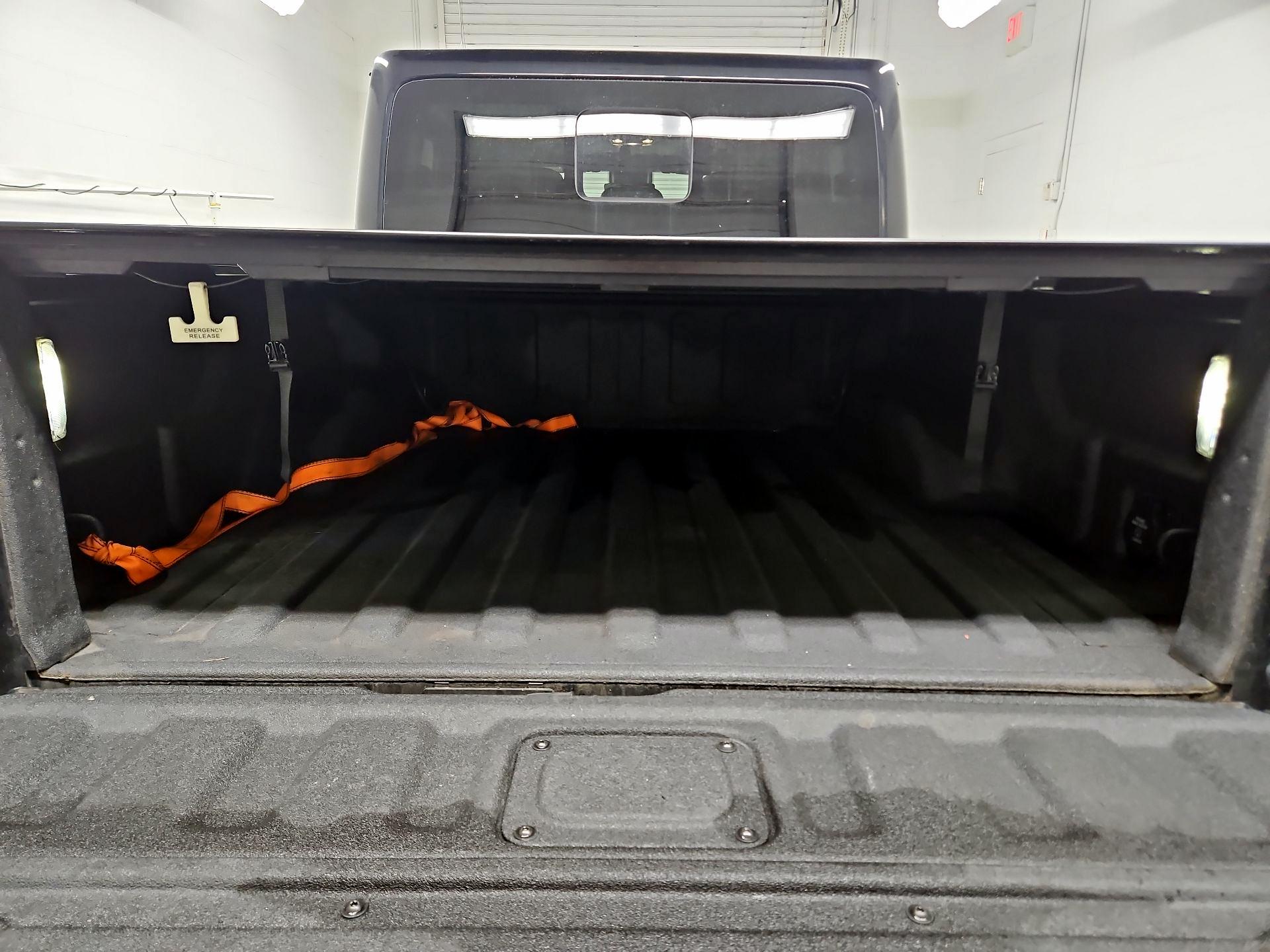 Thumbnail: 2020 Jeep Gladiator - 20