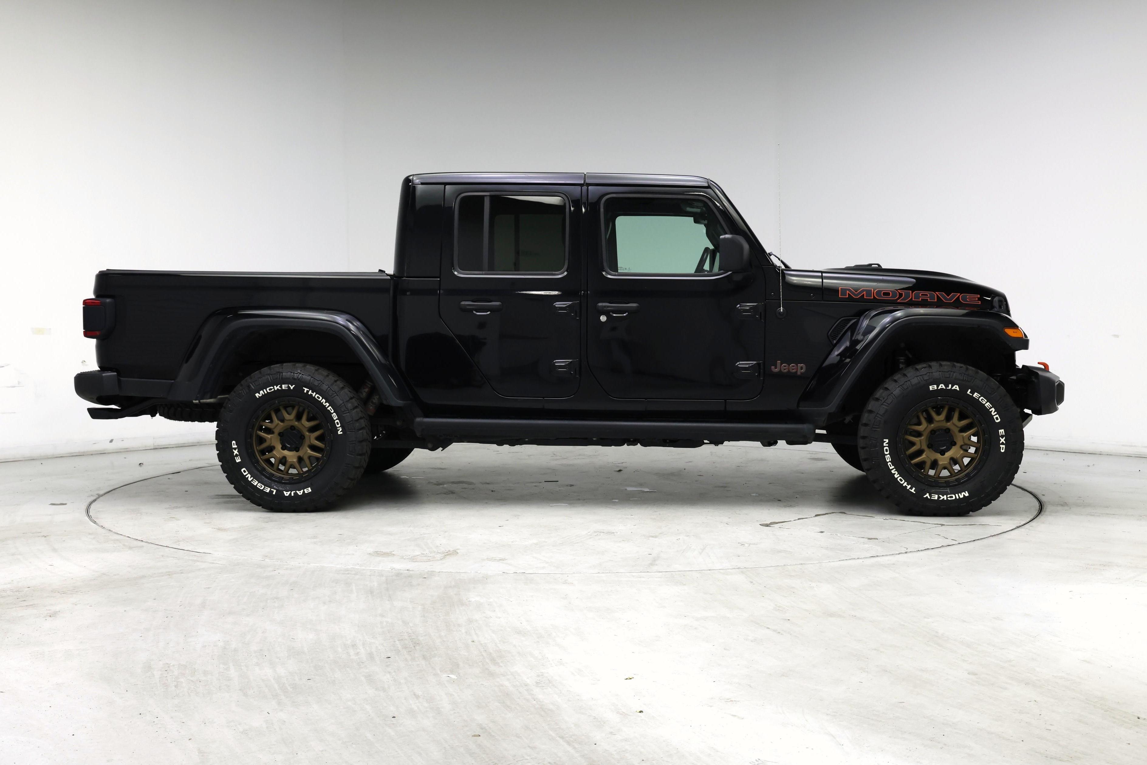 Thumbnail: 2020 Jeep Gladiator - 7