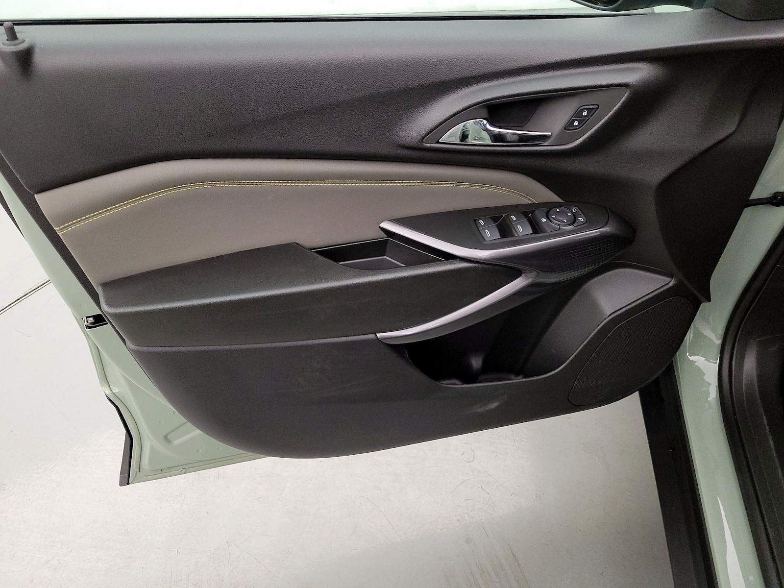 2026 Chevrolet Trax Activ - Photo 13