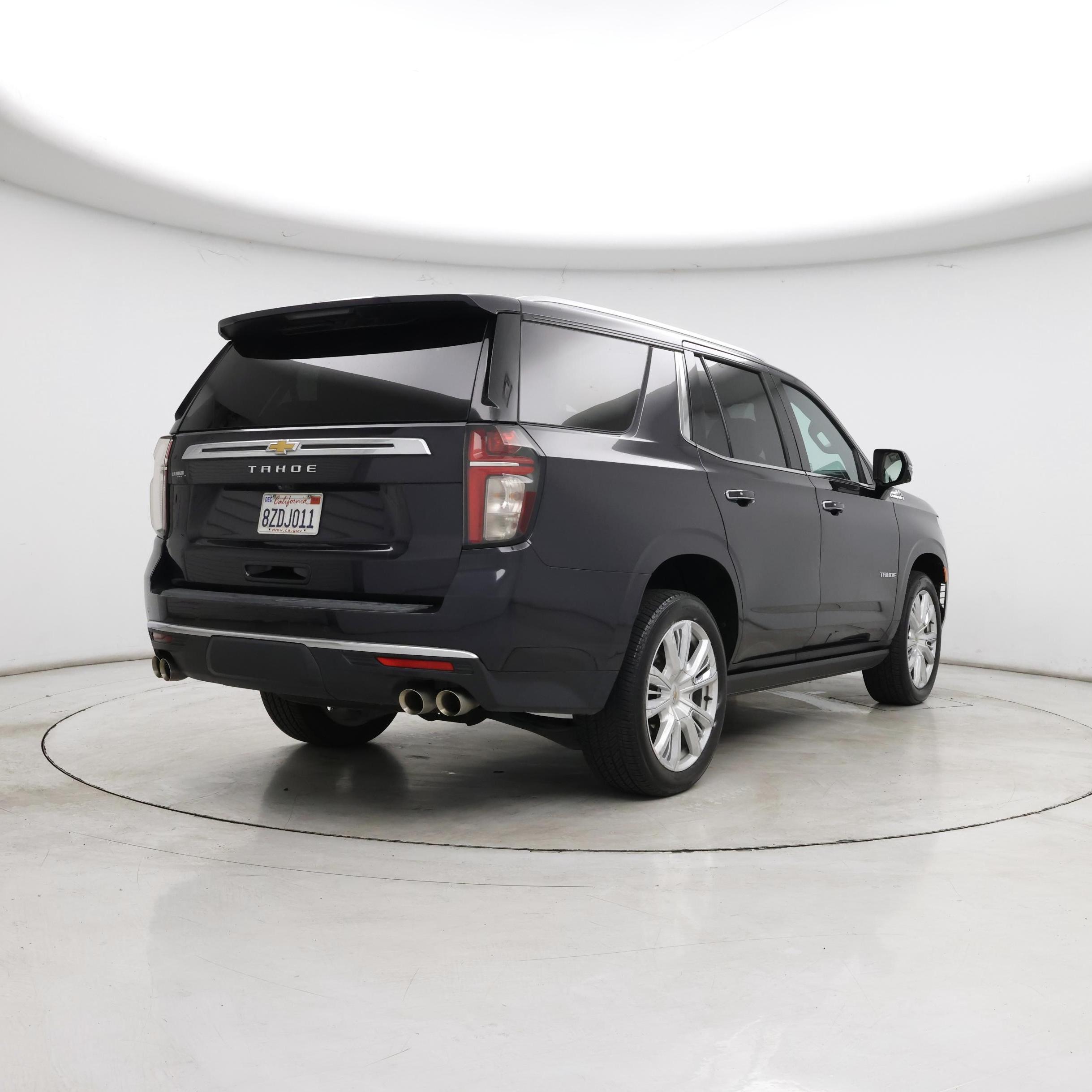 Thumbnail: 2022 Chevrolet Tahoe - 8