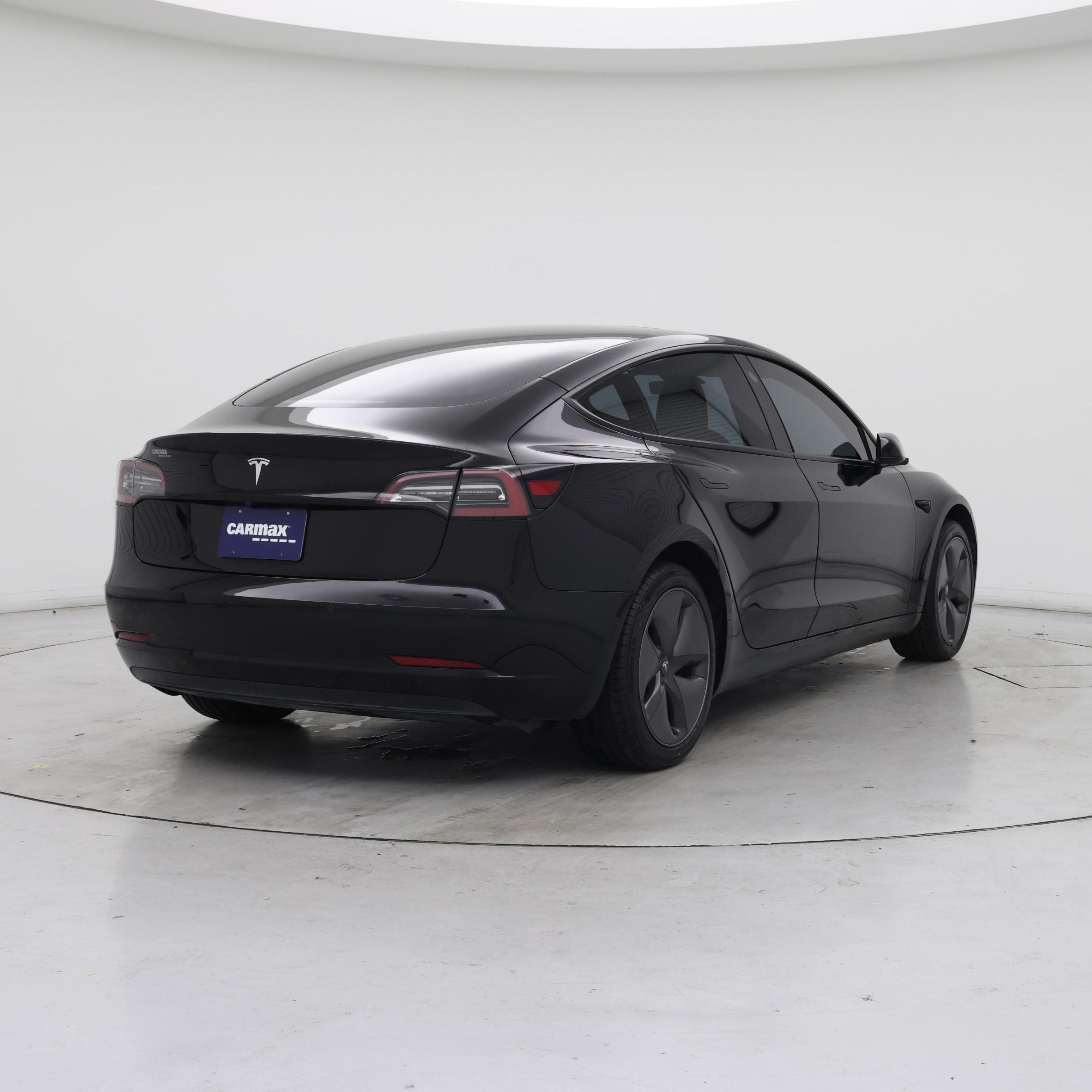 Thumbnail: 2022 Tesla Model 3 - 8