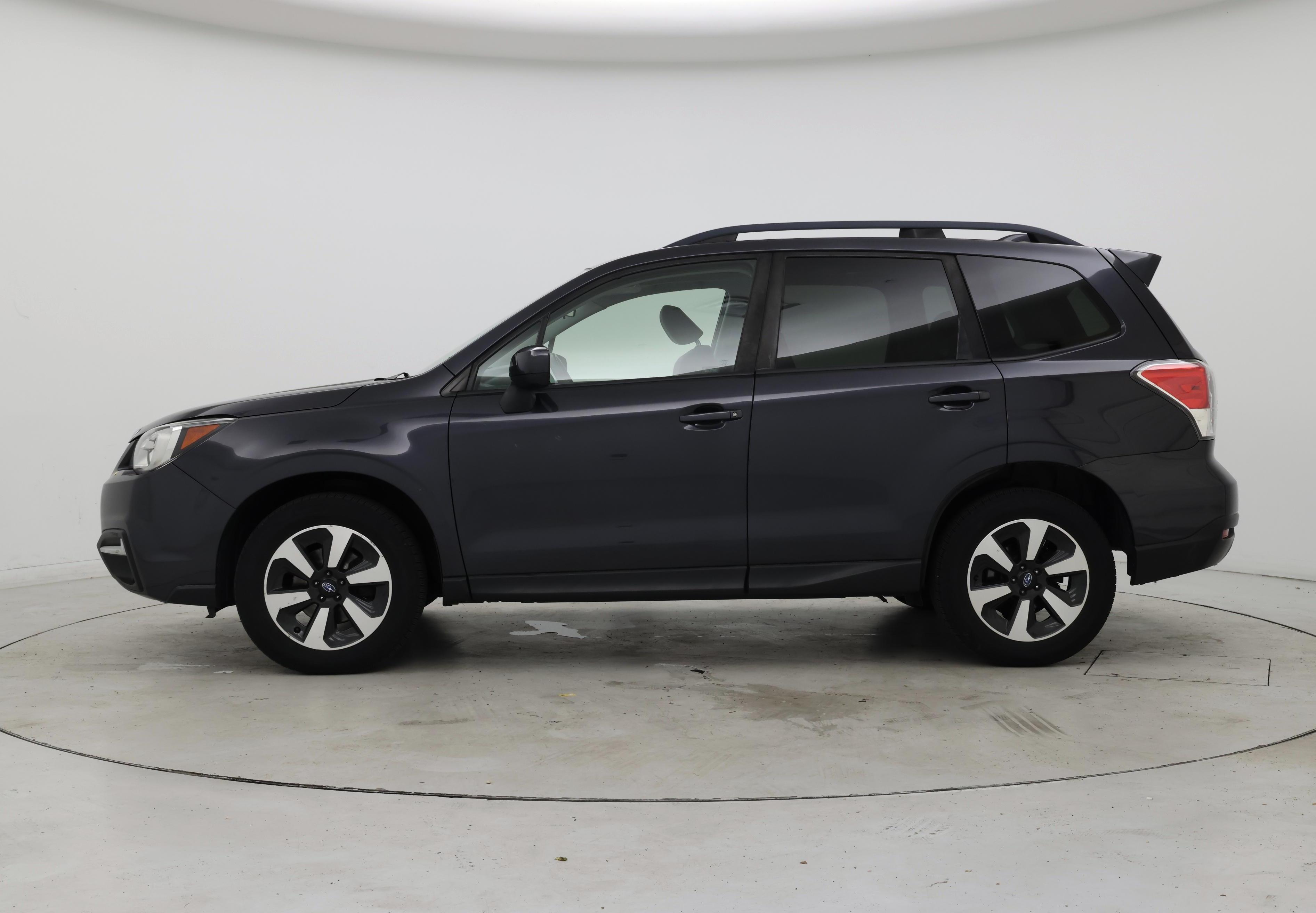 Thumbnail: 2017 Subaru Forester - 3