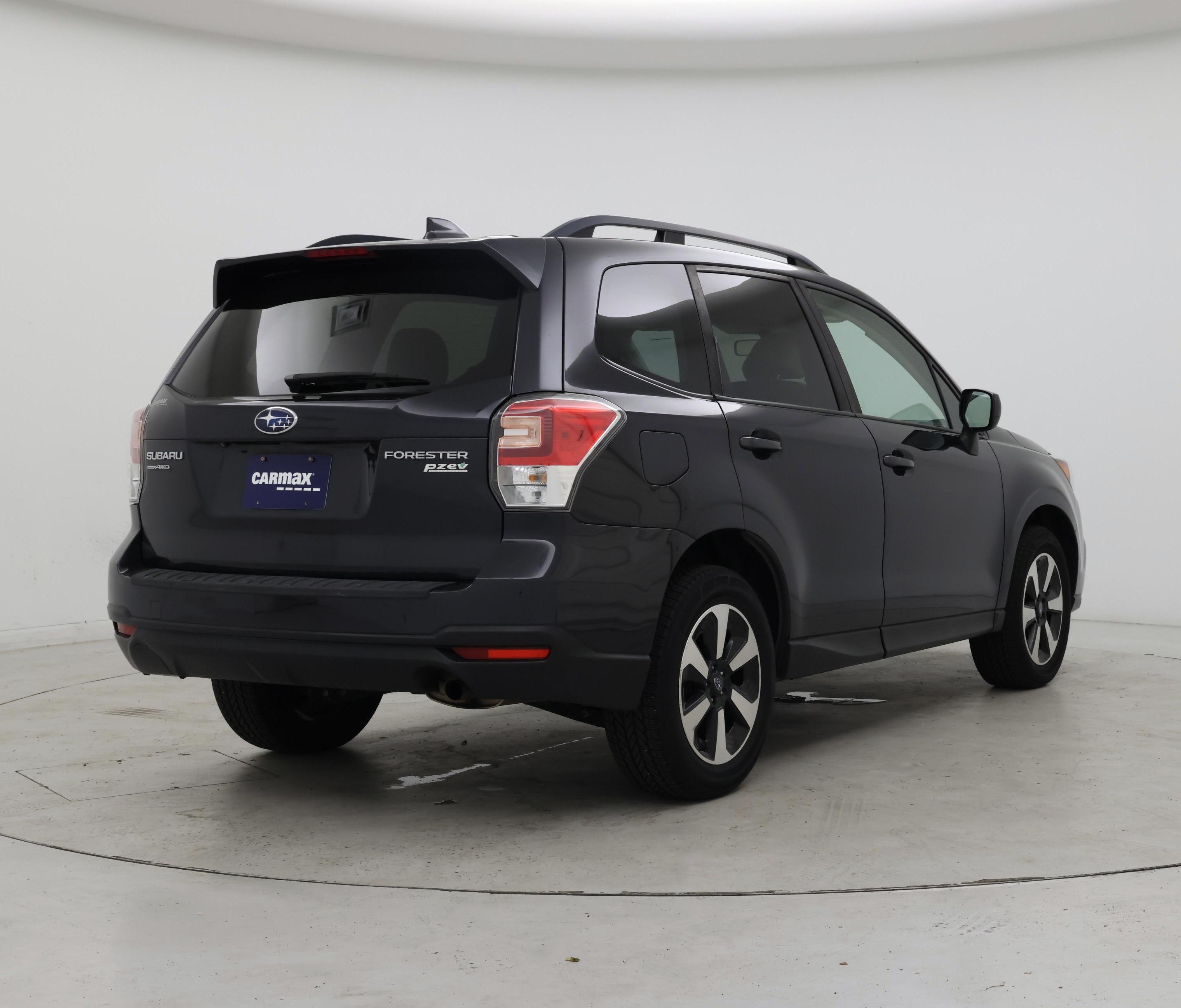 Thumbnail: 2017 Subaru Forester - 8