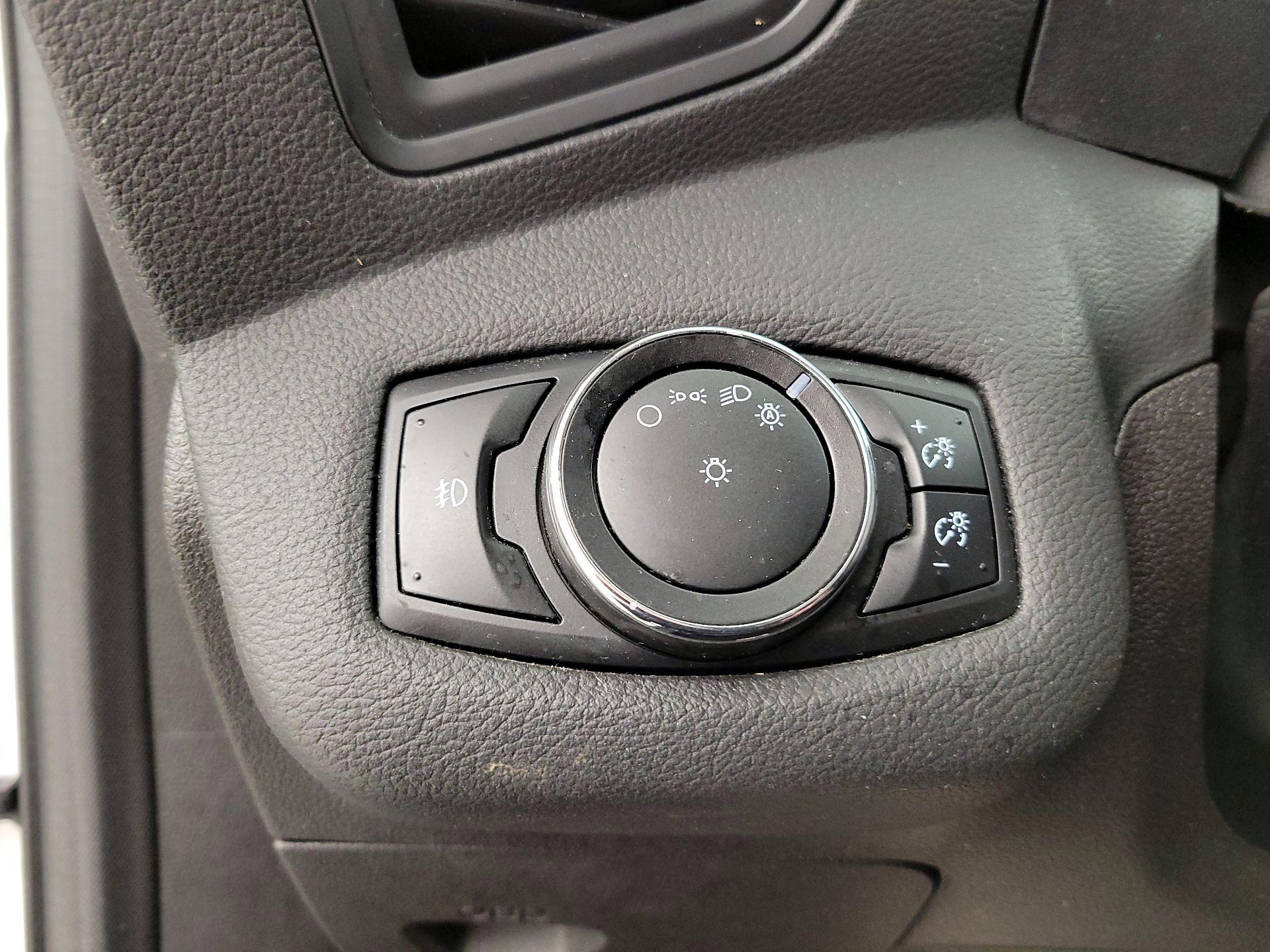 Thumbnail: 2014 Ford Escape - 13