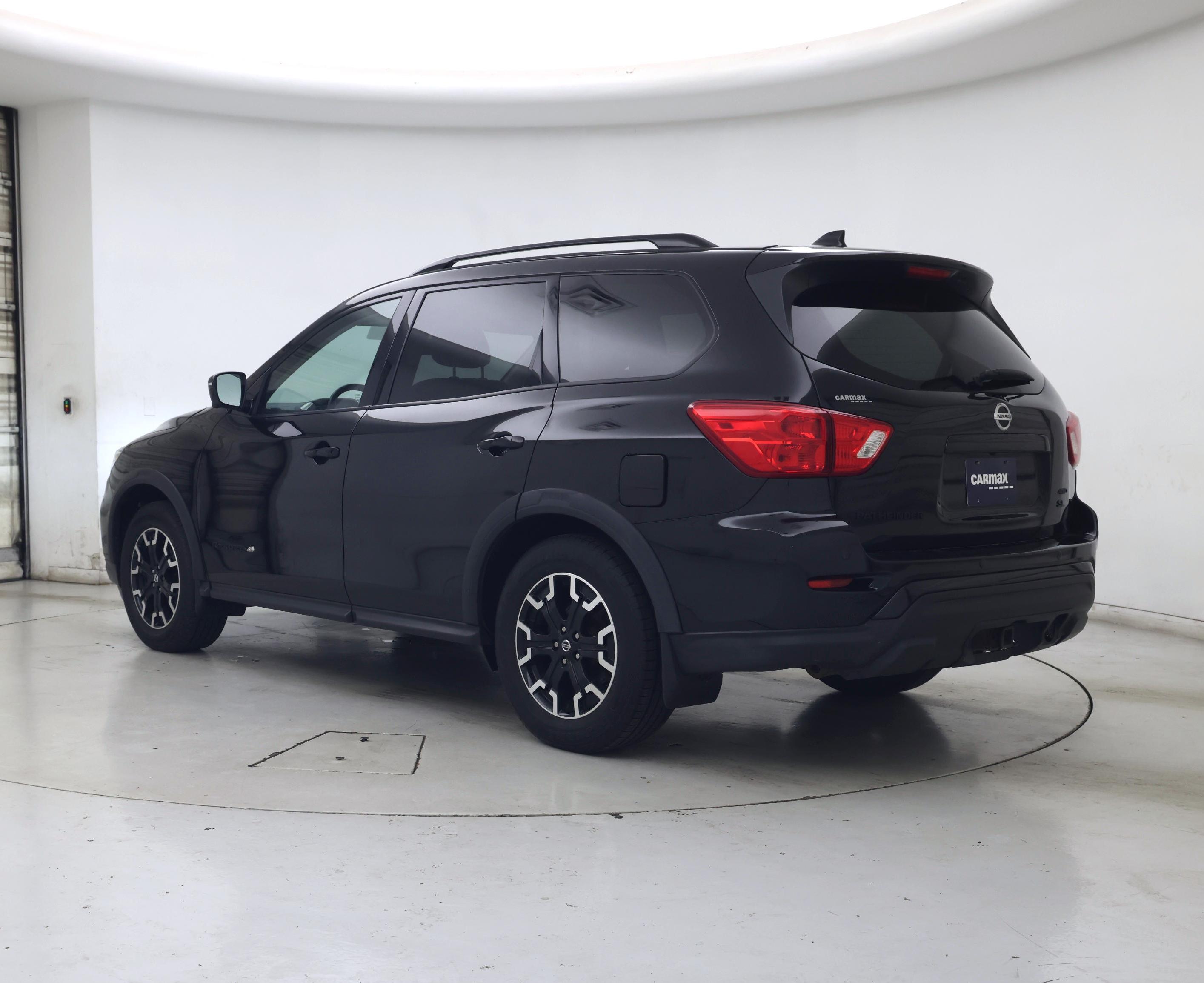 Thumbnail: 2020 Nissan Pathfinder - 2