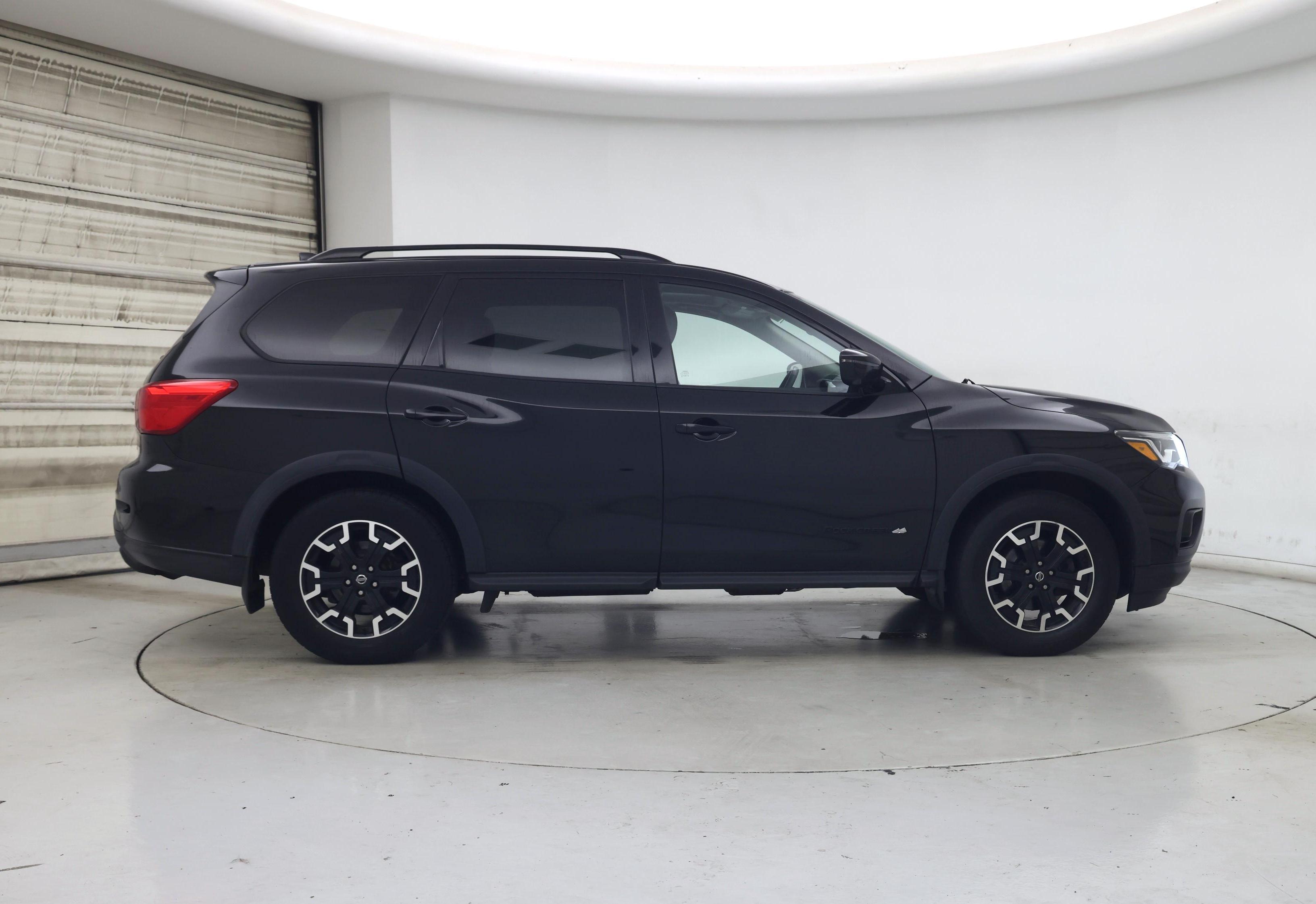 Thumbnail: 2020 Nissan Pathfinder - 7