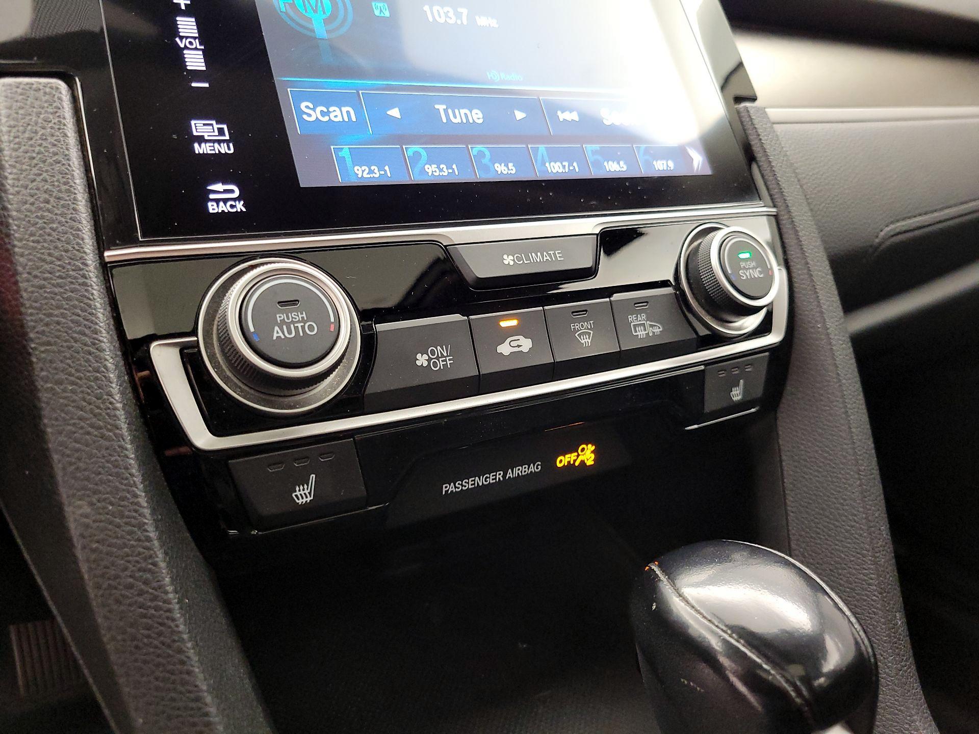 Thumbnail: 2016 Honda Civic - 17