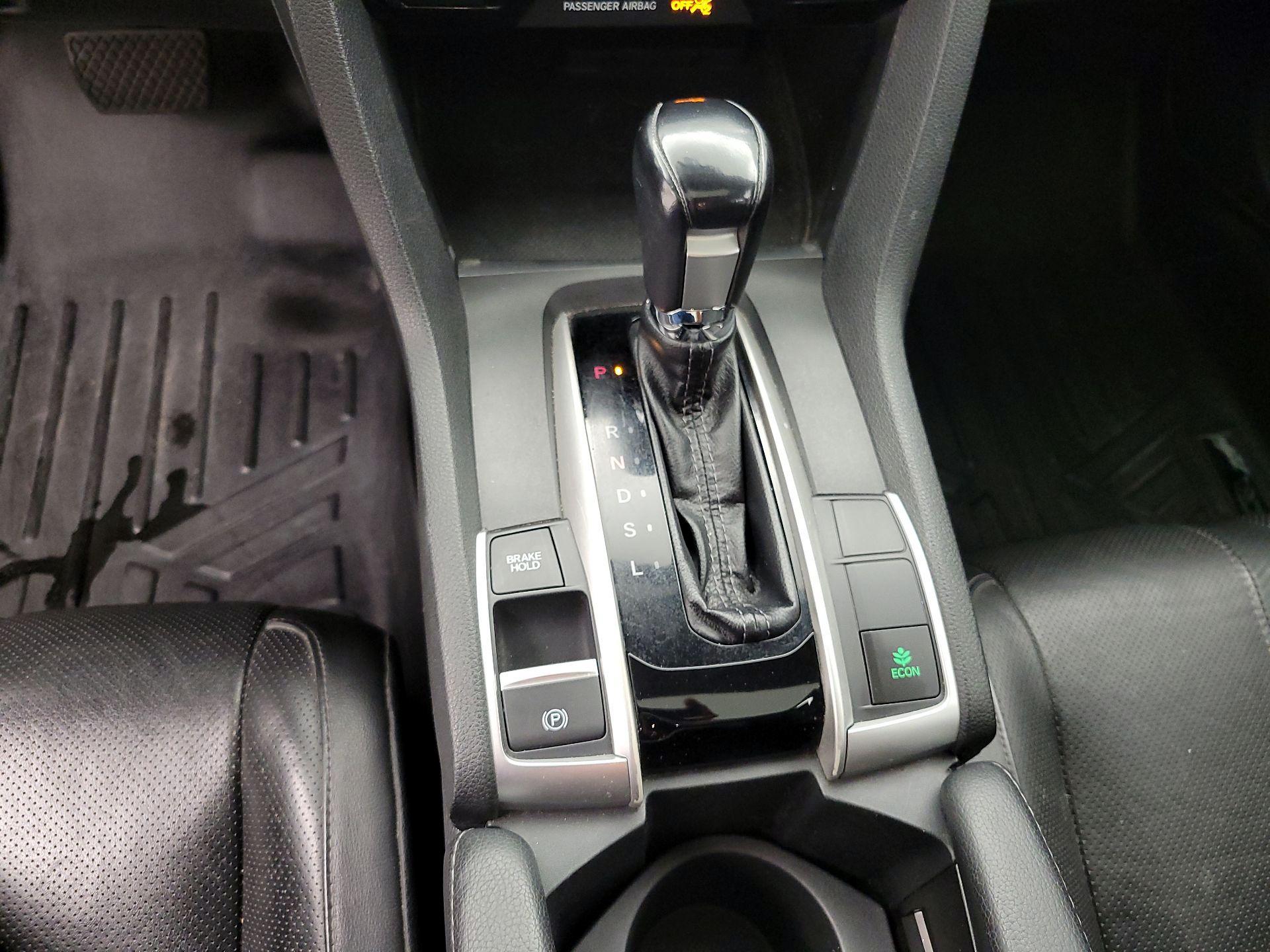 Thumbnail: 2016 Honda Civic - 18
