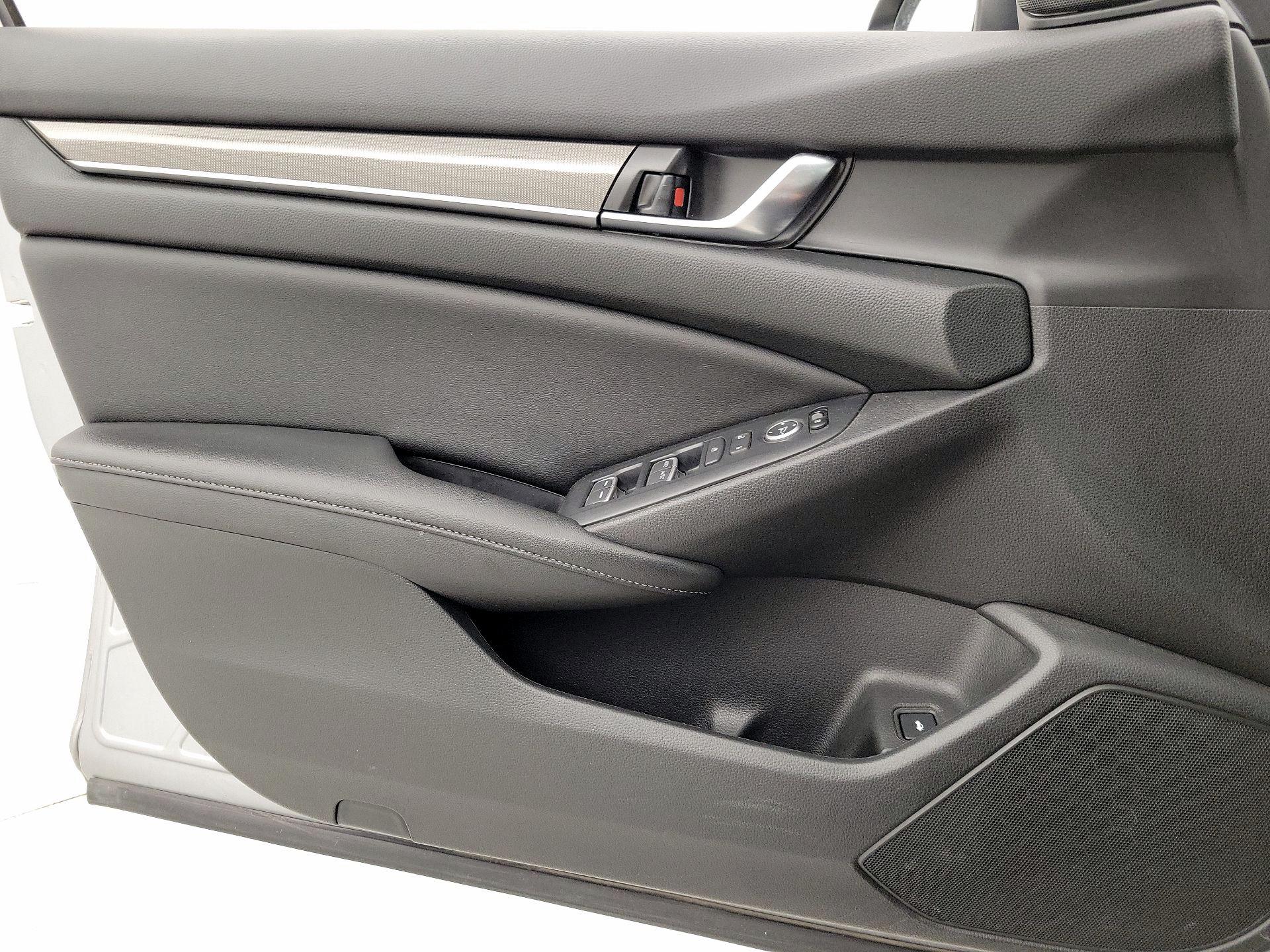 Thumbnail: 2020 Honda Accord - 12