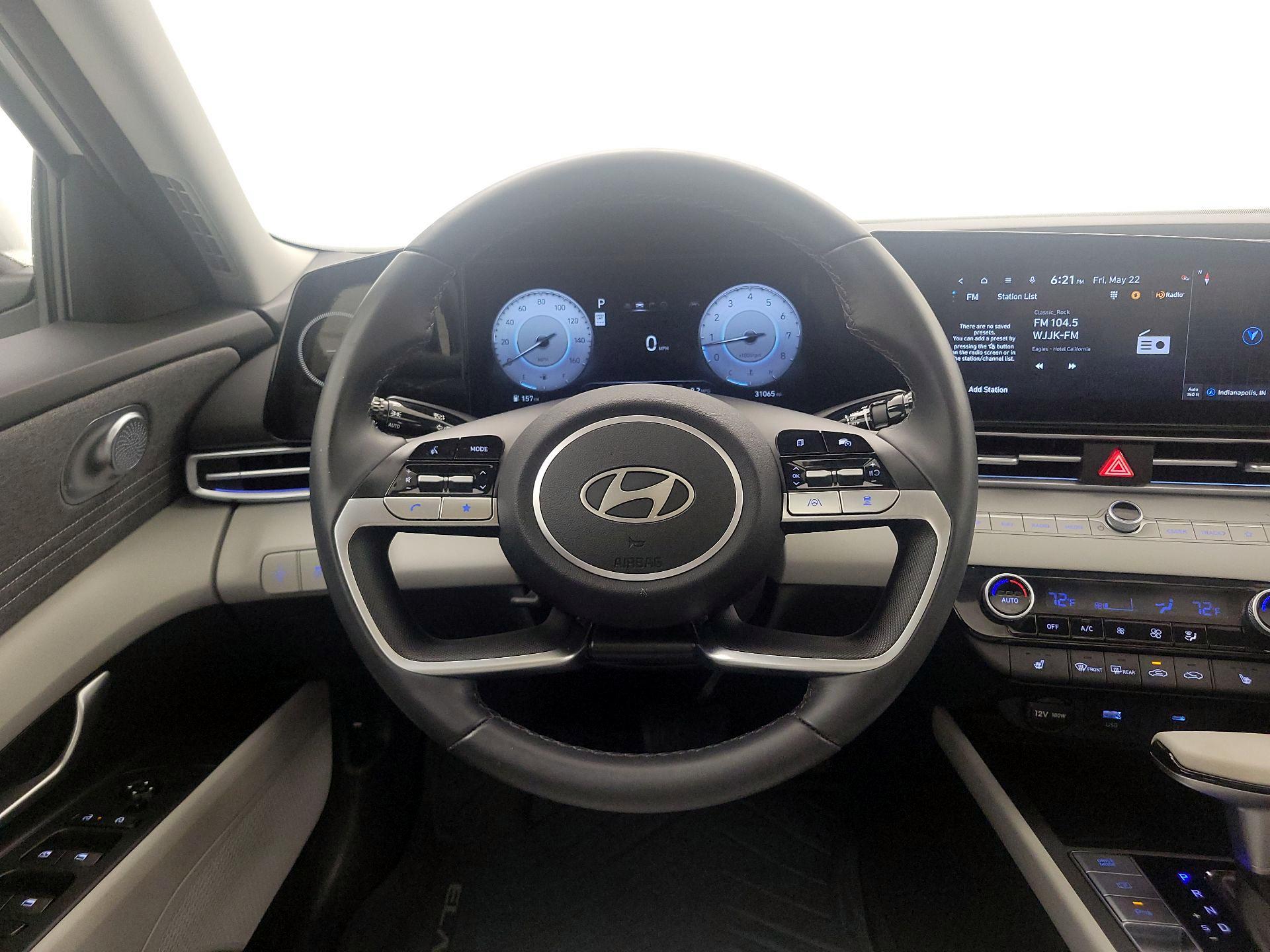 Thumbnail: 2024 Hyundai Elantra - 10
