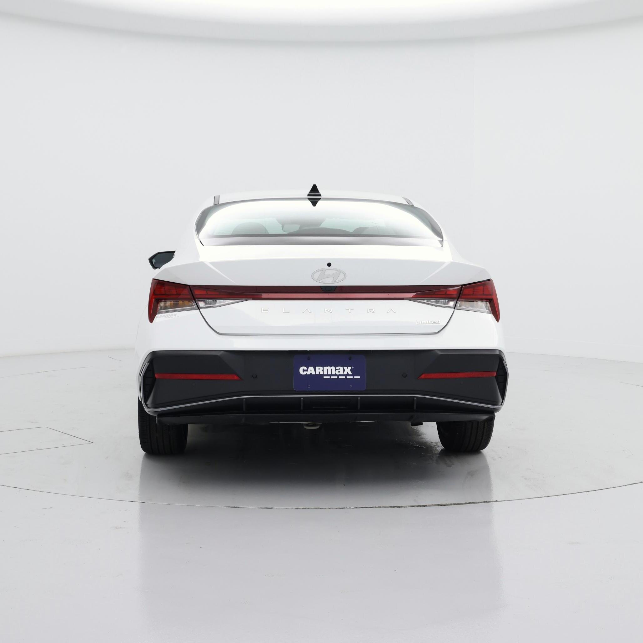 Thumbnail: 2024 Hyundai Elantra - 6