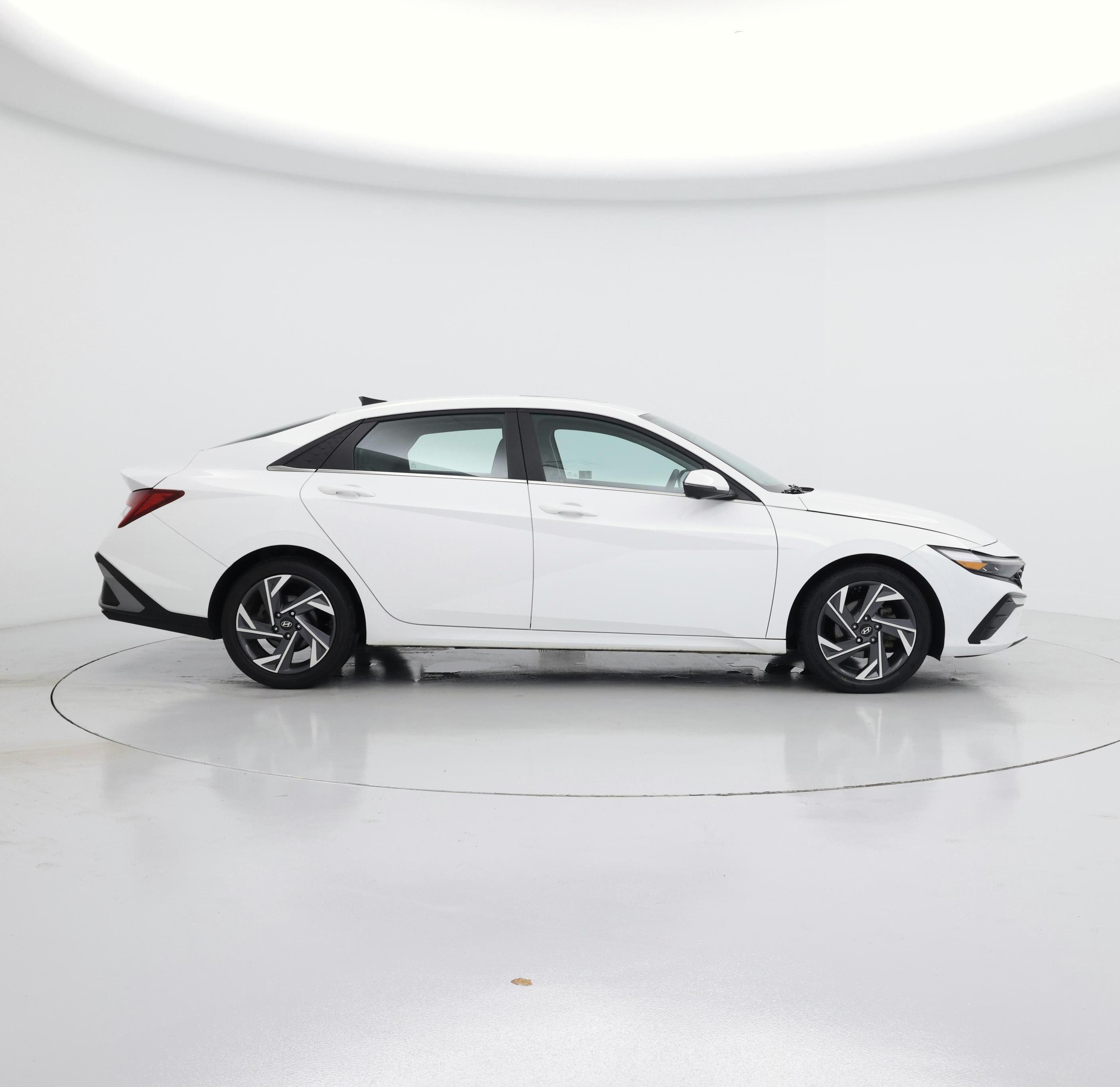 Thumbnail: 2024 Hyundai Elantra - 7