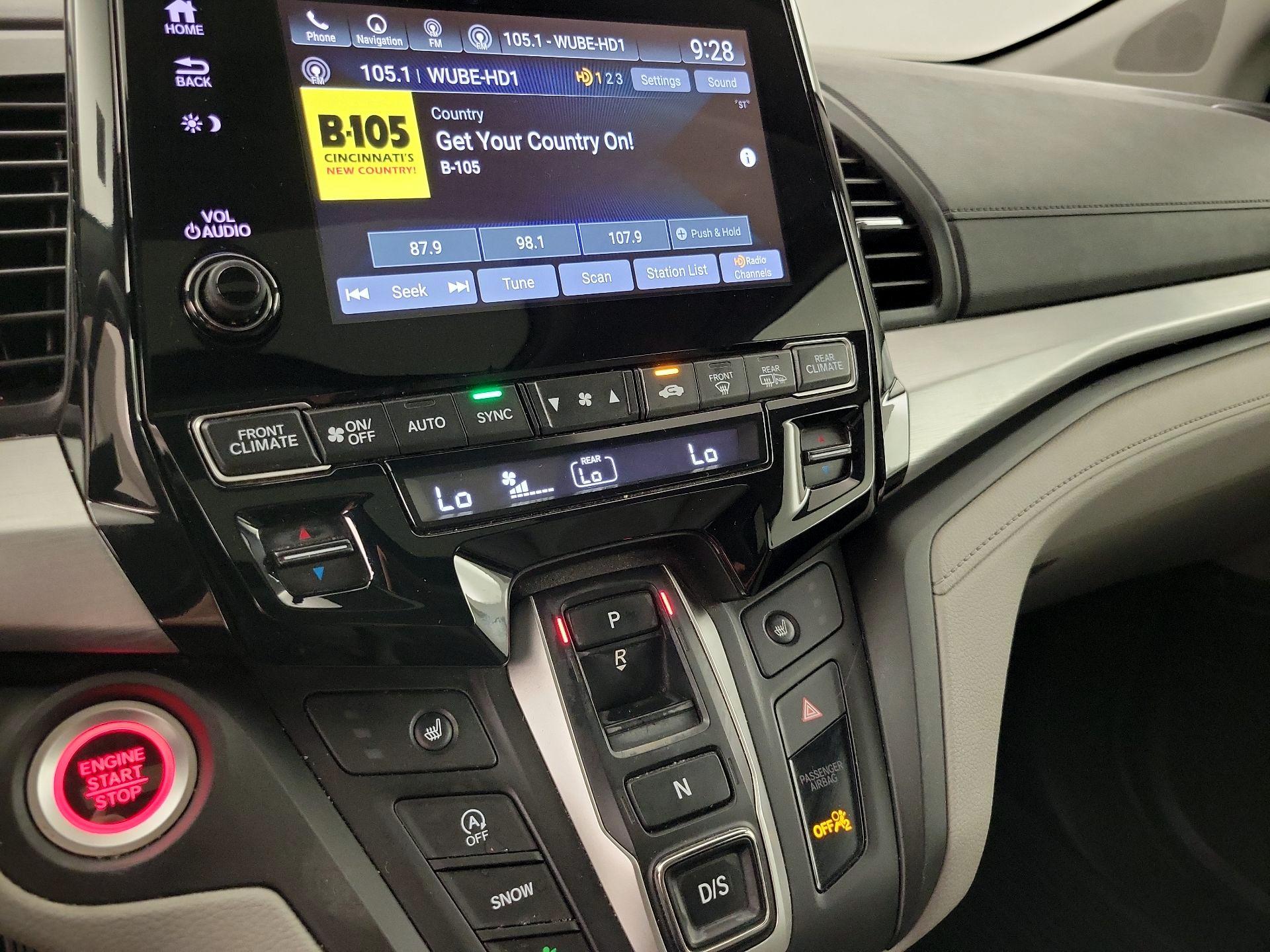 Thumbnail: 2020 Honda Odyssey - 16