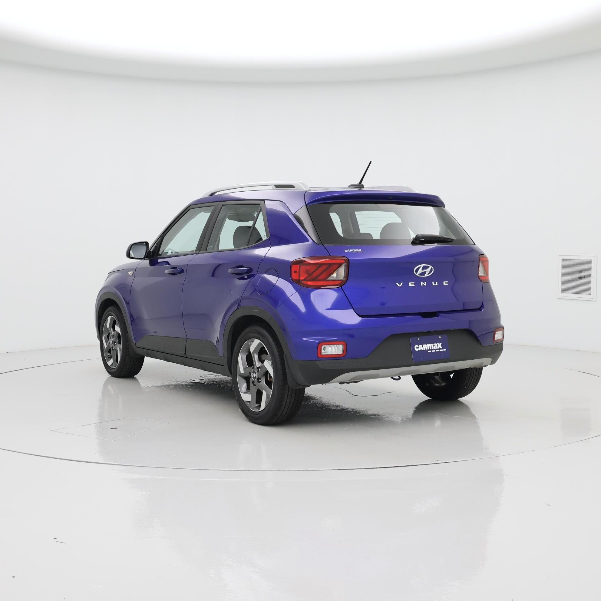 Thumbnail: 2025 Hyundai Venue - 2