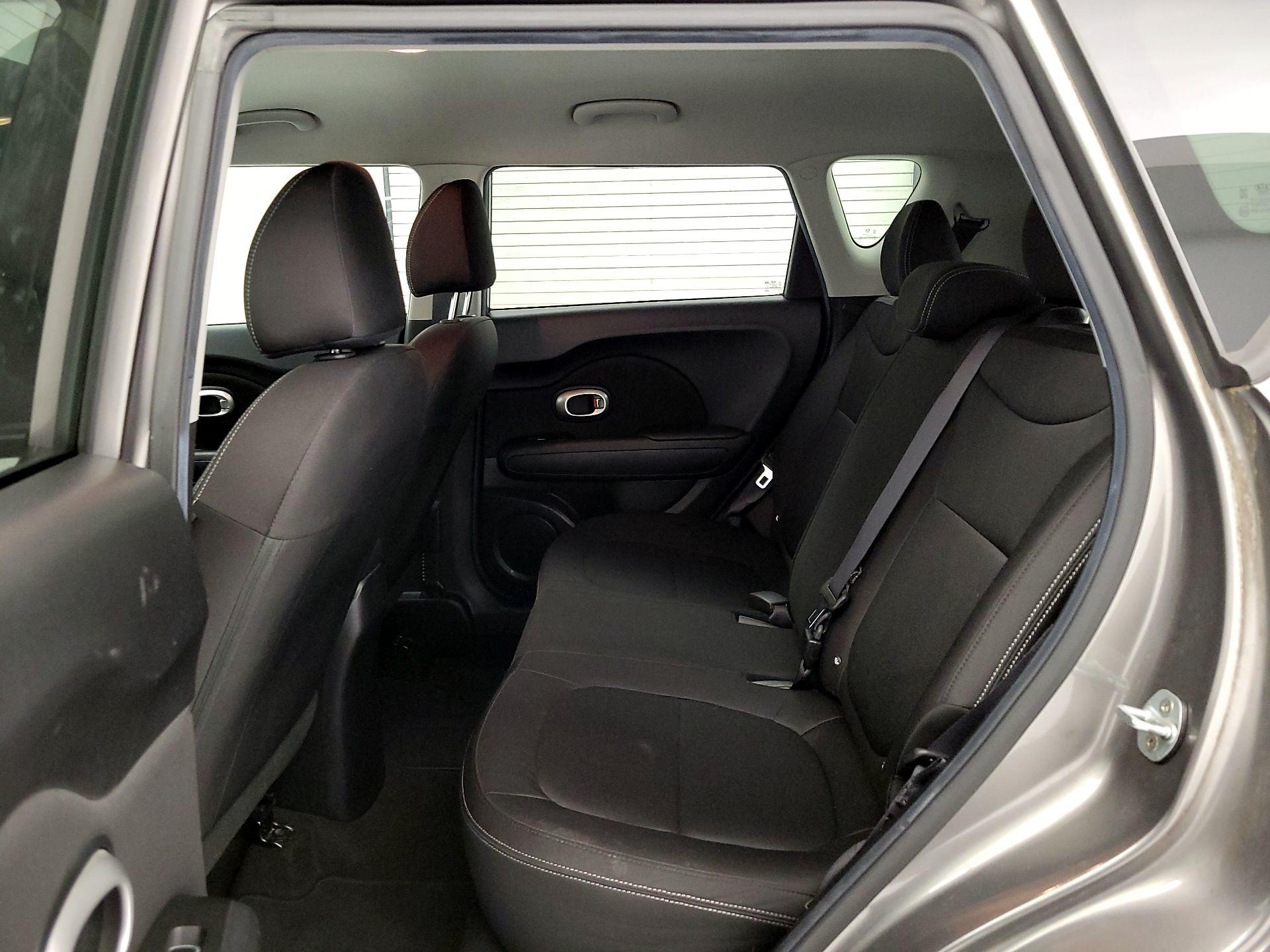Thumbnail: 2017 Kia Soul - 19
