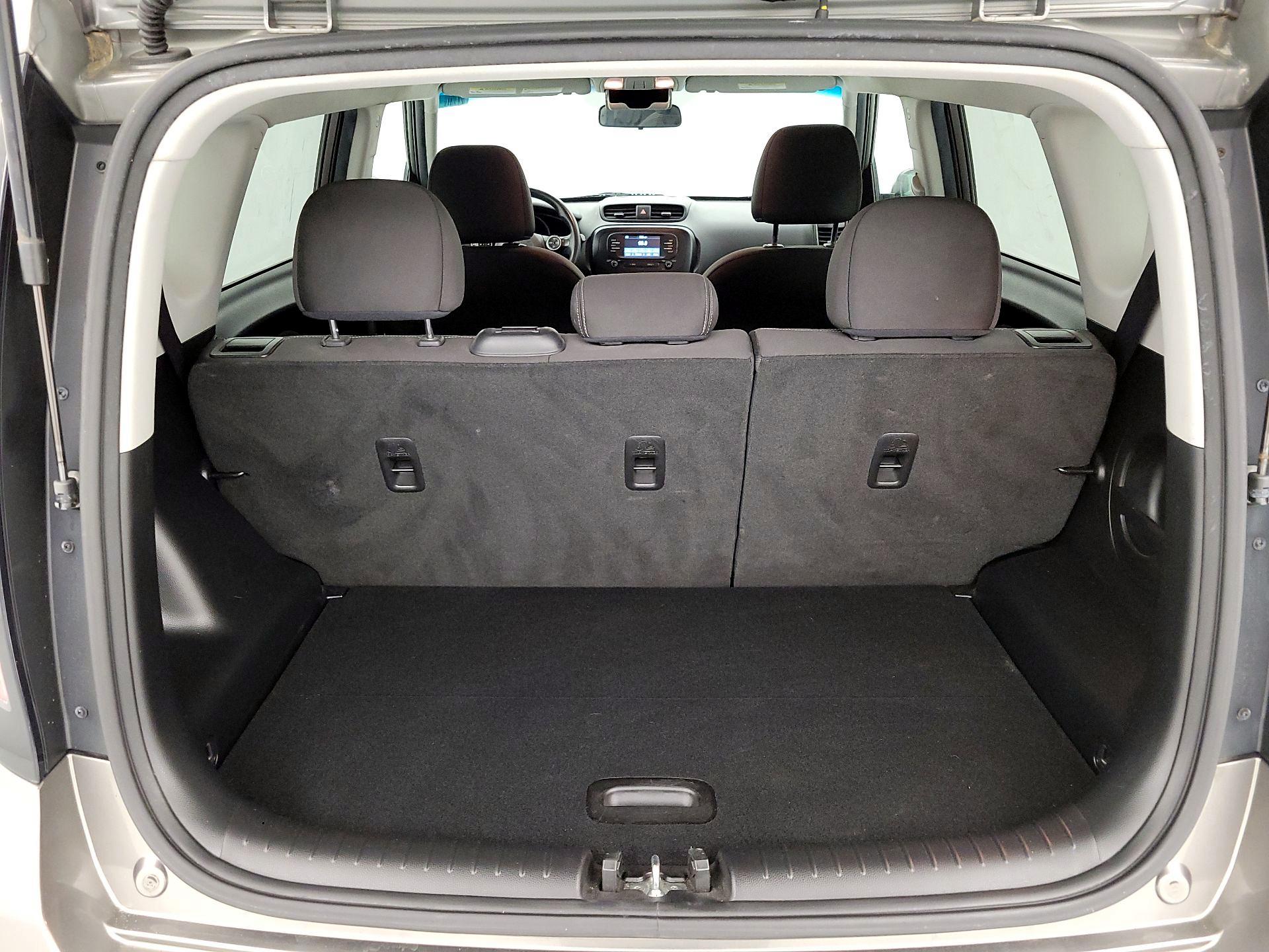 Thumbnail: 2017 Kia Soul - 20