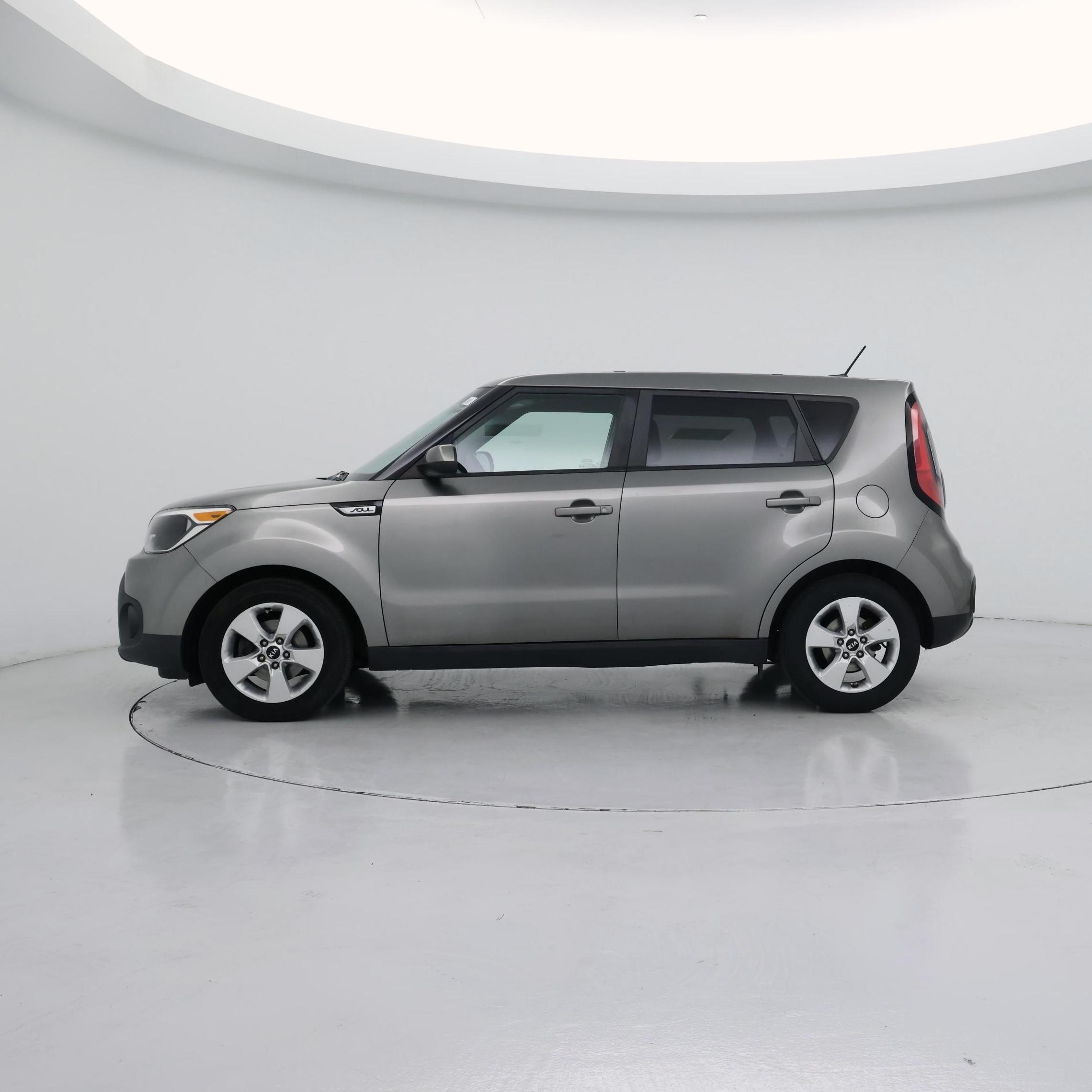 Thumbnail: 2017 Kia Soul - 3