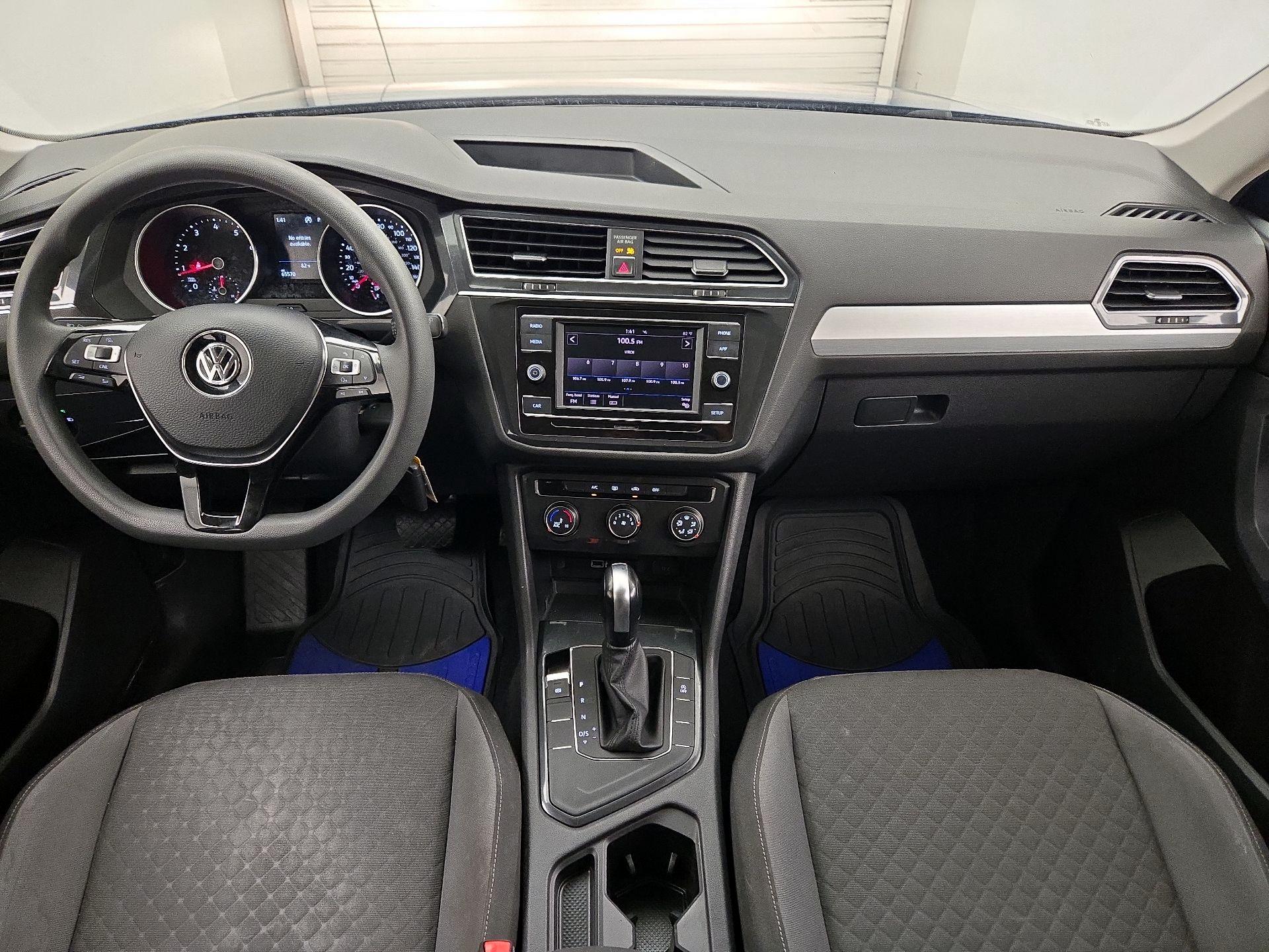 Thumbnail: 2018 Volkswagen Tiguan - 9